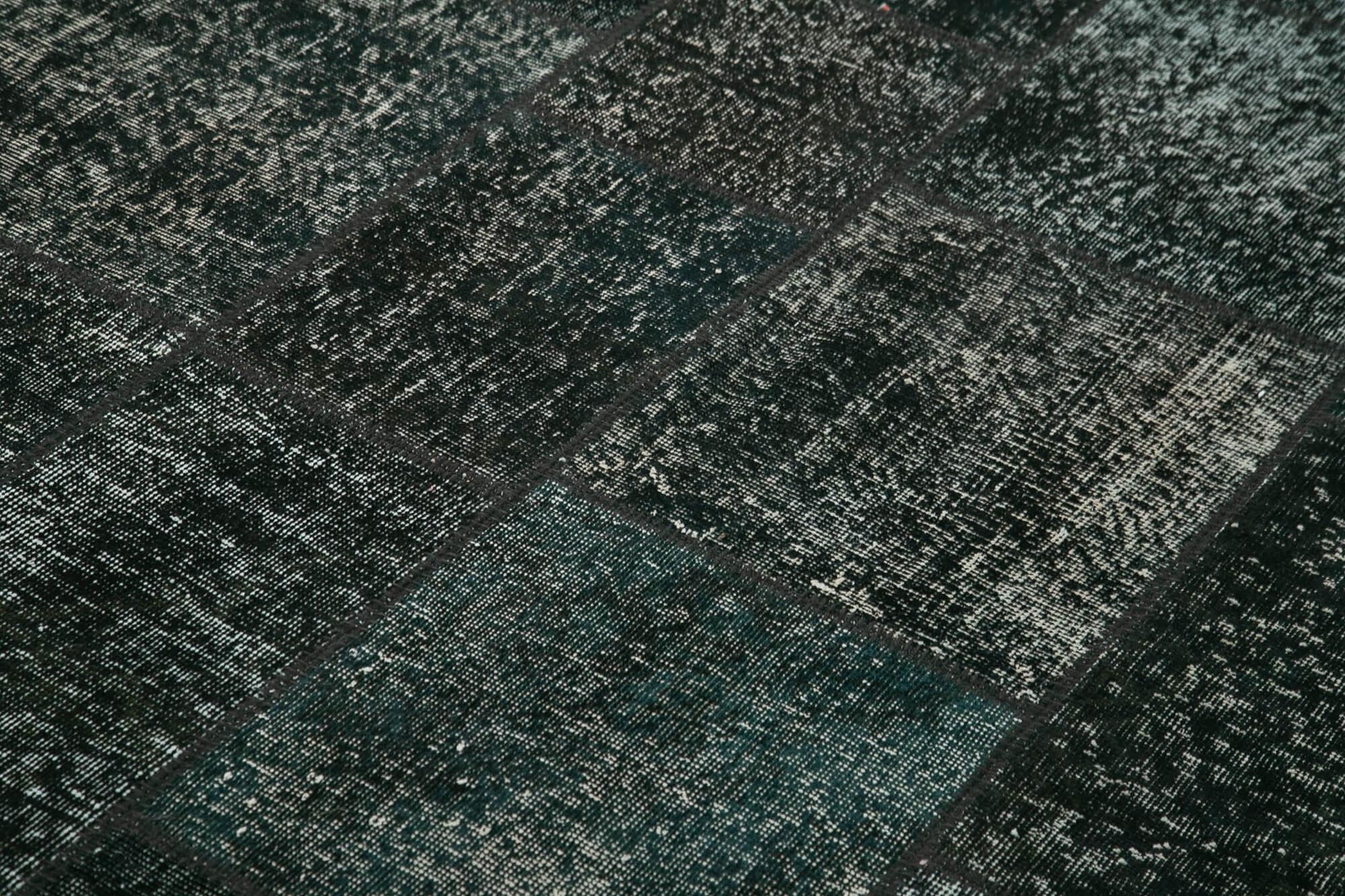 Kırk Yama Siyah Patchwork Pamuk Yün El Dokuma Halısı 171x241 Agacan