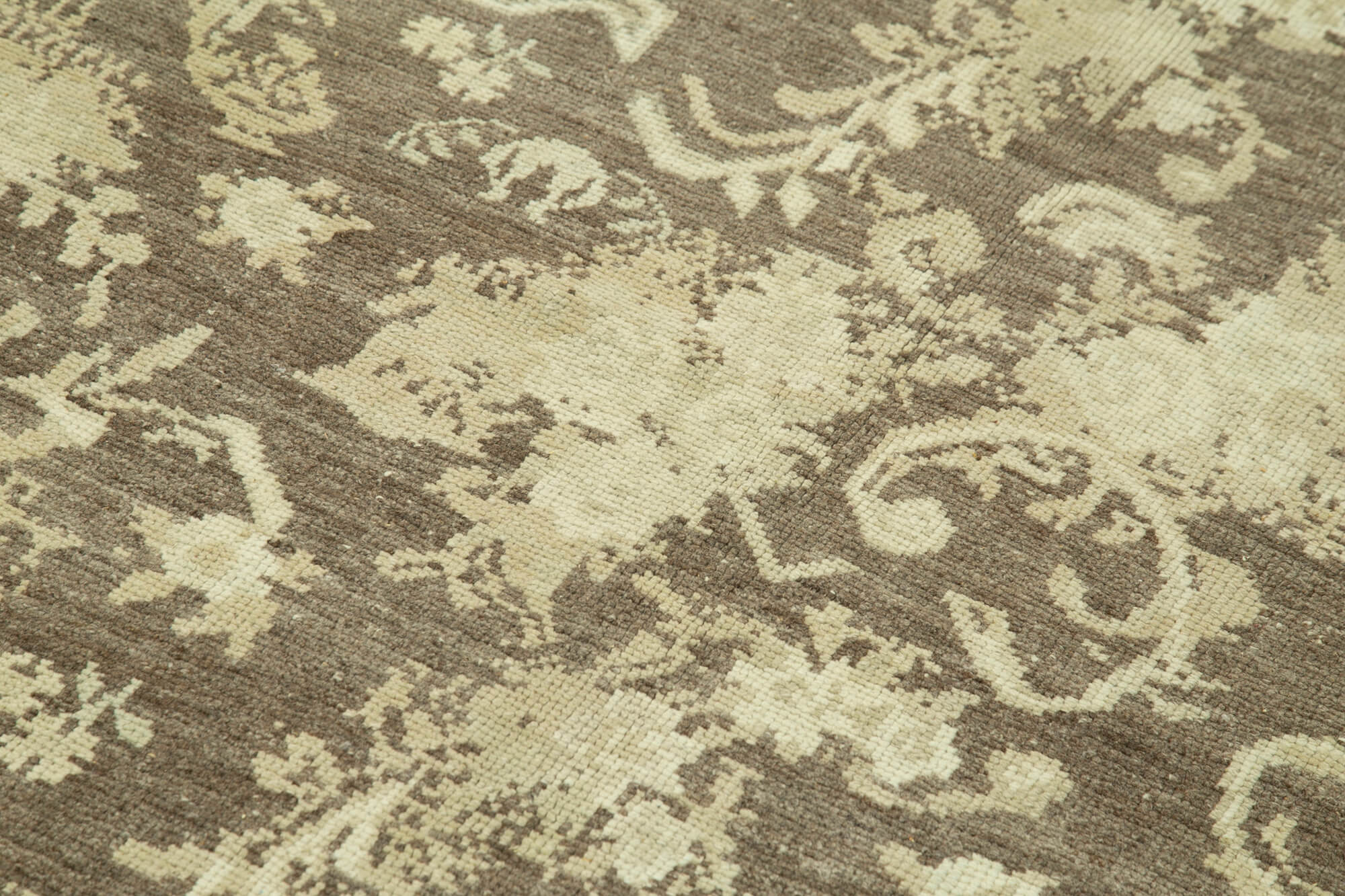 Taspinar Bej Klasik Yün El Dokuma Halısı 133x245 Agacan