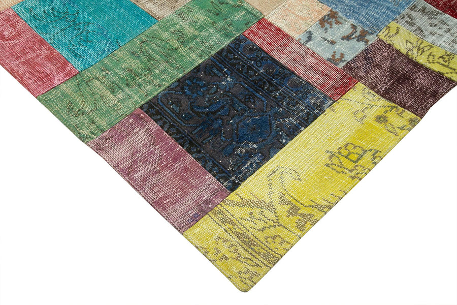 Colorful Geometric Patchwork Rug One-of-a-Kind 273x366 cm (8'11" x 12') – in the hallway