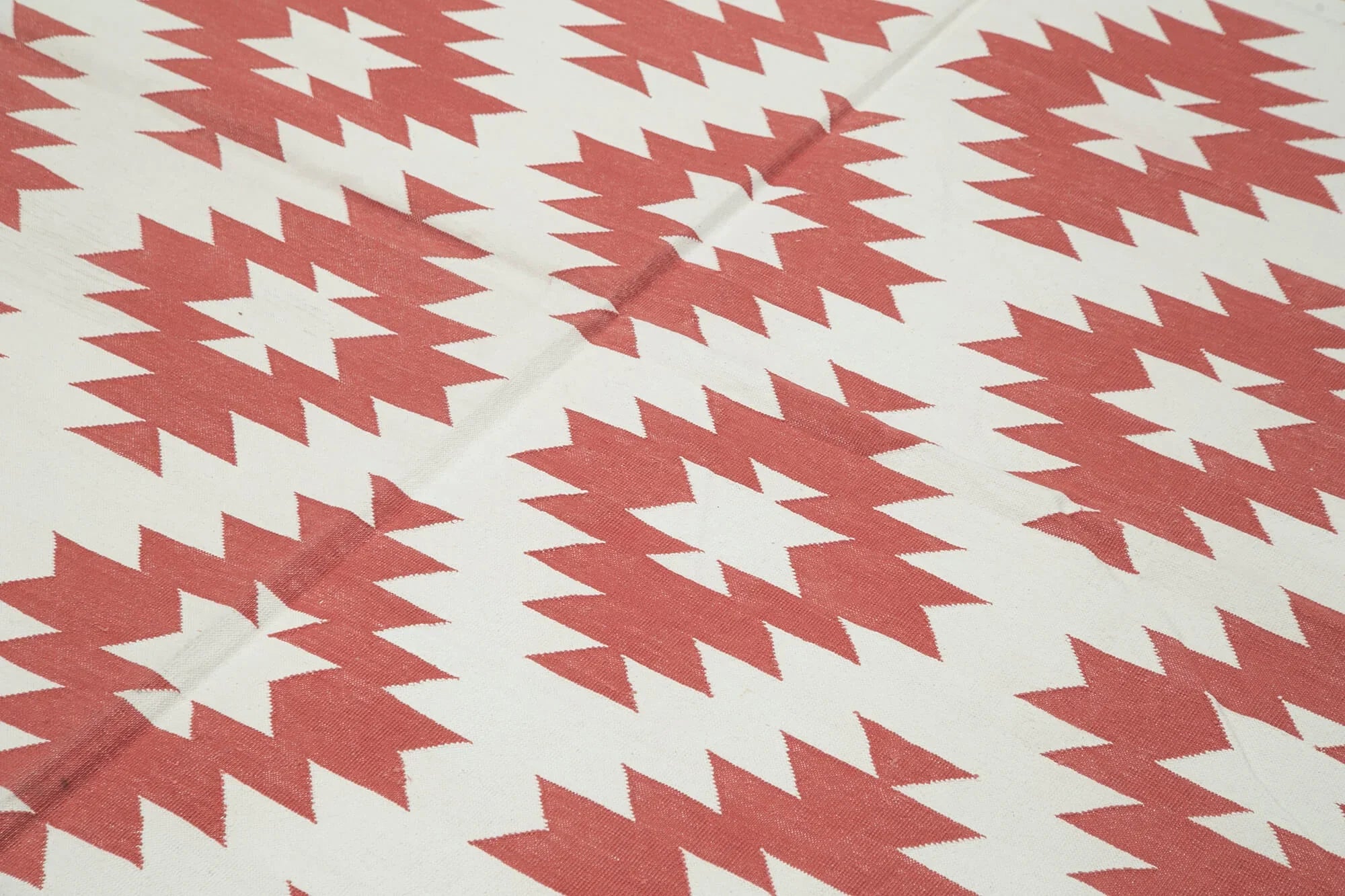 Geometric Duri Kırmızı Geometrik Pamuk Yün El Dokuma Halısı 188x273 Agacan