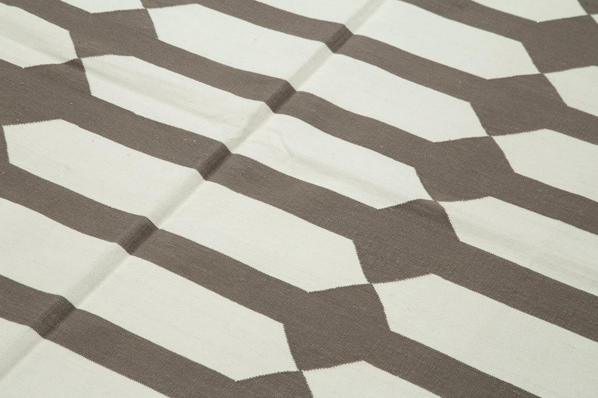 Geometric Duri Kahverengi Geometrik Pamuk Yün El Dokuma Halısı 185x266 Agacan