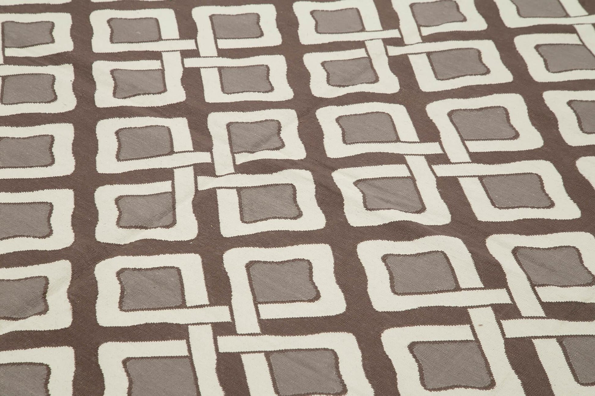 Geometric Duri Kahverengi Geometrik Pamuk Yün El Dokuma Halısı 241x301 Agacan