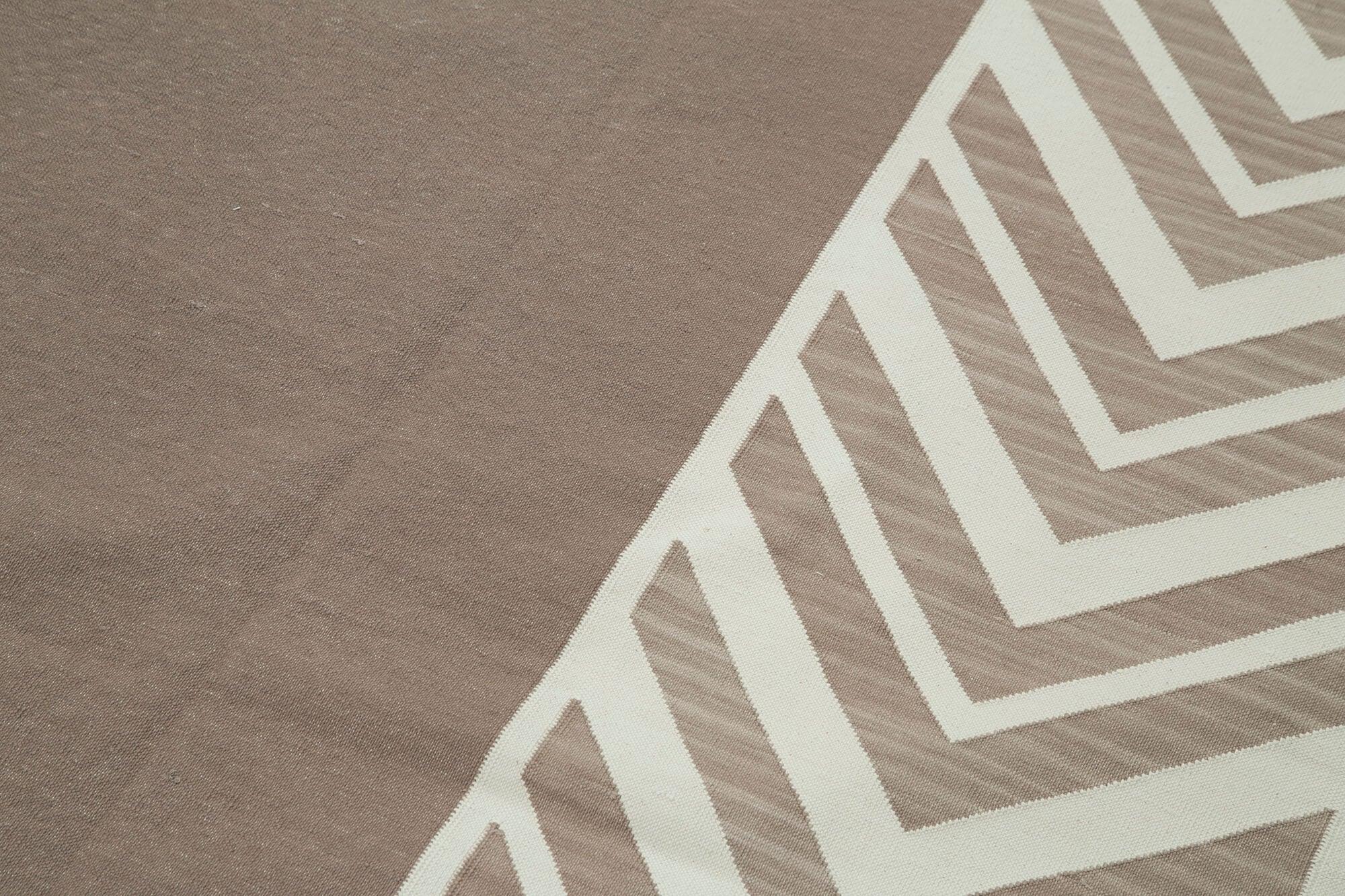 Geometric Duri Kahverengi Geometrik Pamuk Yün El Dokuma Halısı 246x300 Agacan