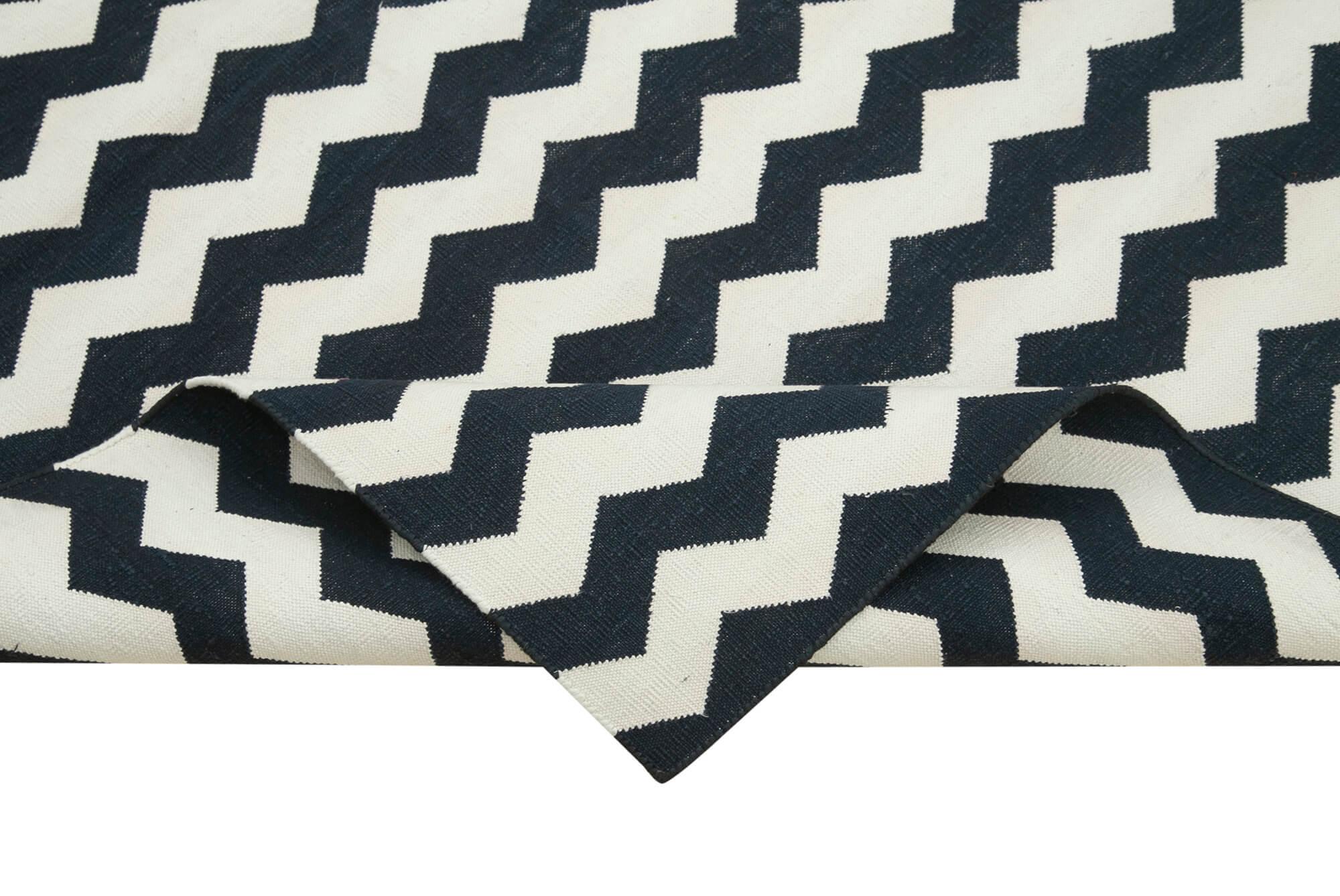 Geometric Duri Siyah Geometrik Pamuk Yün El Dokuma Halısı 108x162 Agacan