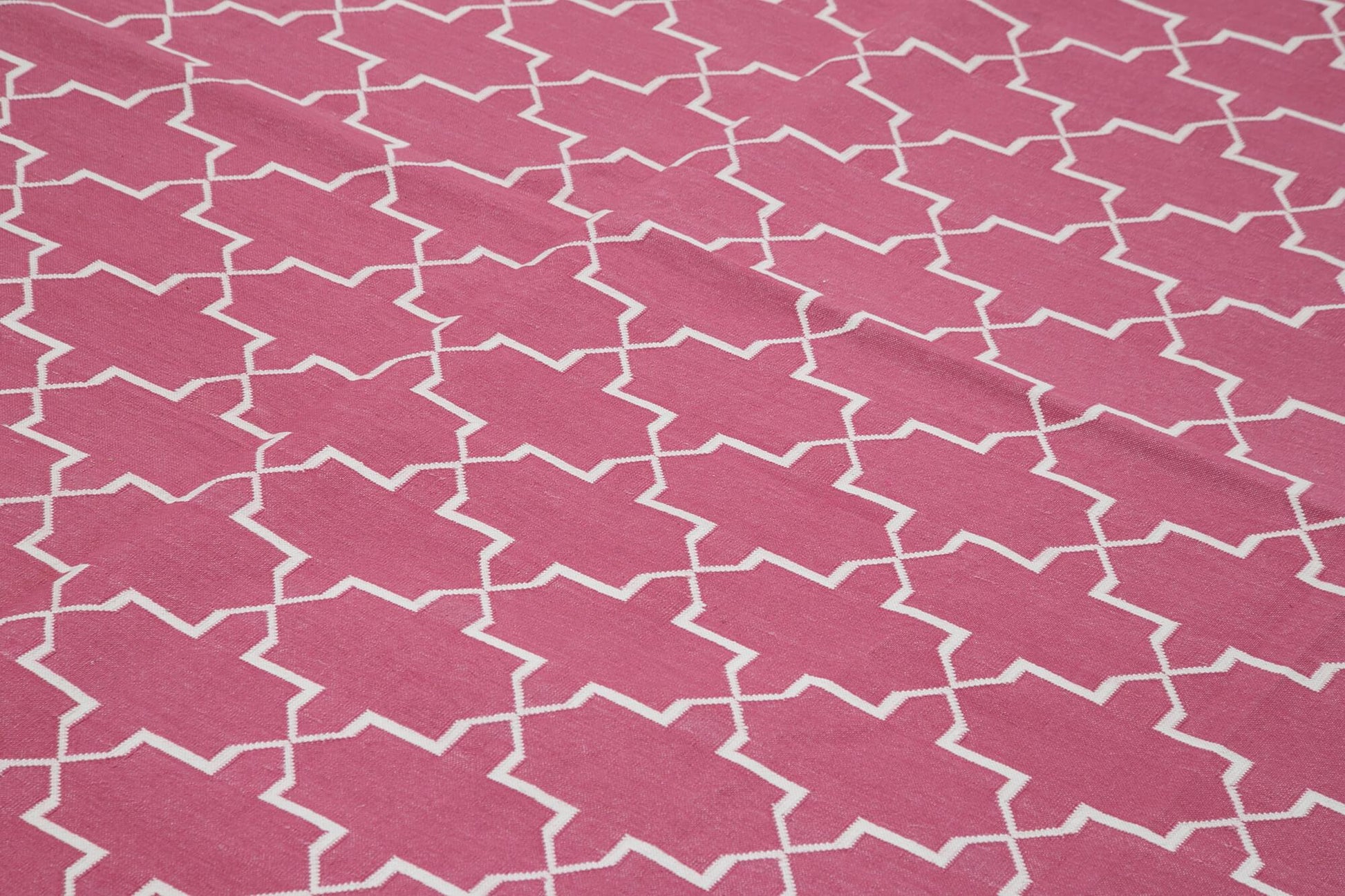 Geometric Duri Pembe Geometrik Pamuk Yün El Dokuma Halısı 277x362 Agacan