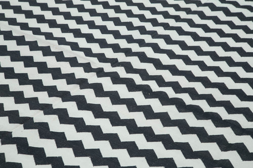 Geometric Duri Siyah Geometrik Pamuk Yün El Dokuma Halısı 270x360 Agacan