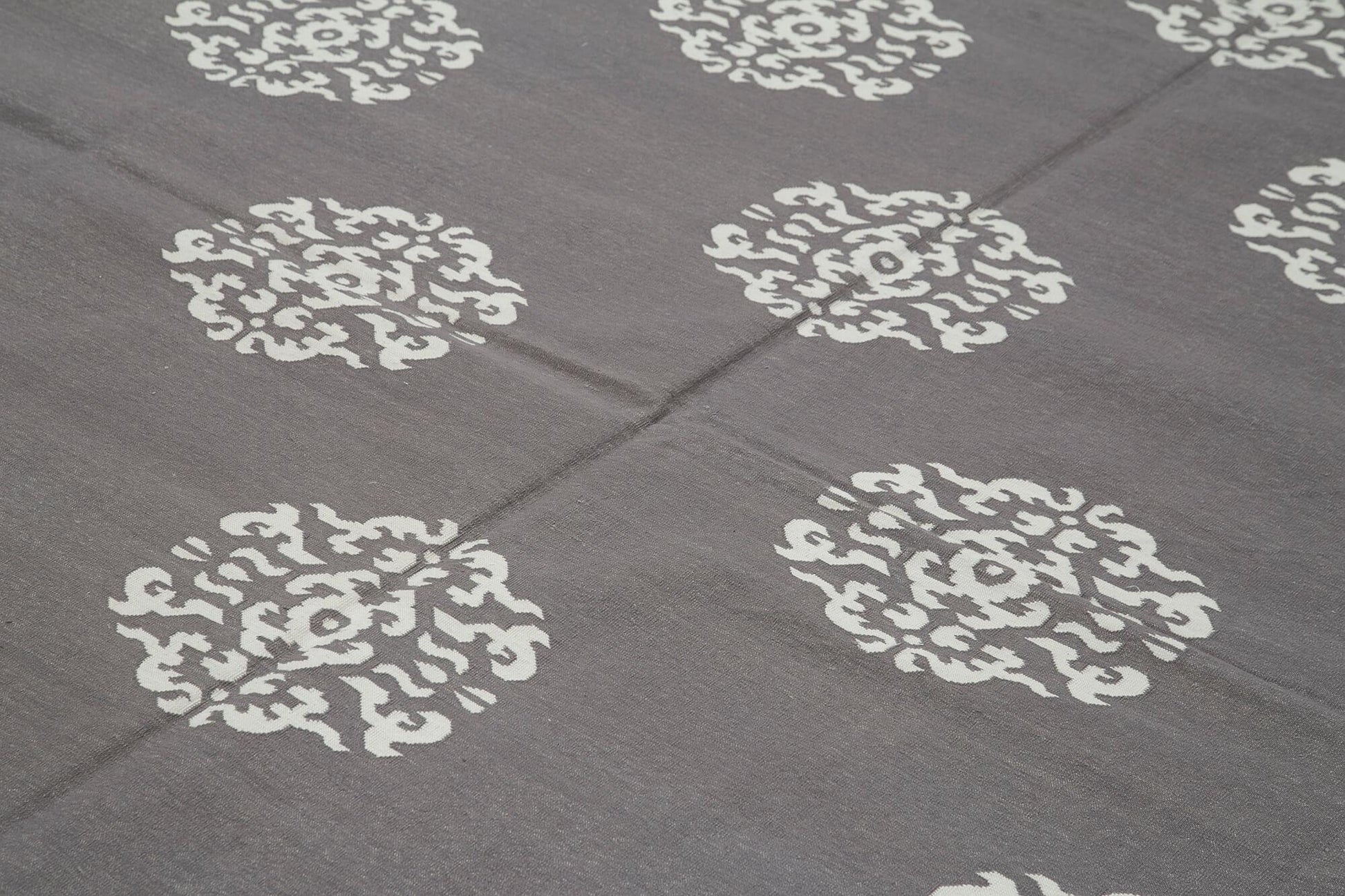 Geometric Duri Gri Geometrik Pamuk Yün El Dokuma Halısı 278x355 Agacan