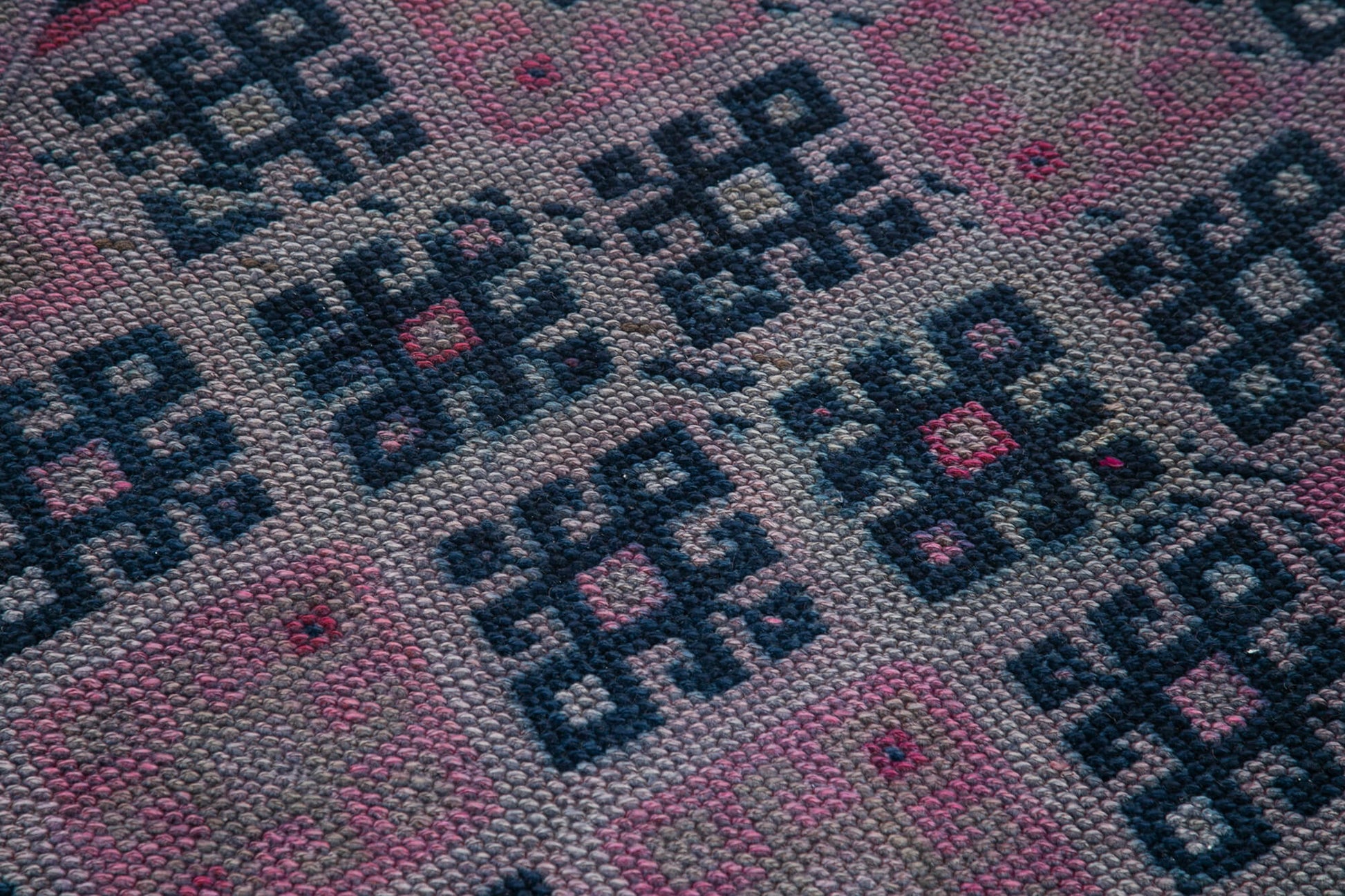 Vintage Herki Mor Eskitme Pamuk Yün El Dokuma Halısı 95x406 Agacan