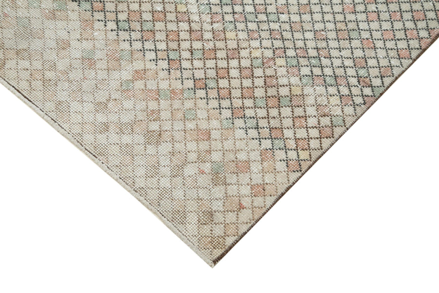 Beiger Vintage Wollteppich mit grau-rosa Mustern 138x277 cm – im Flur