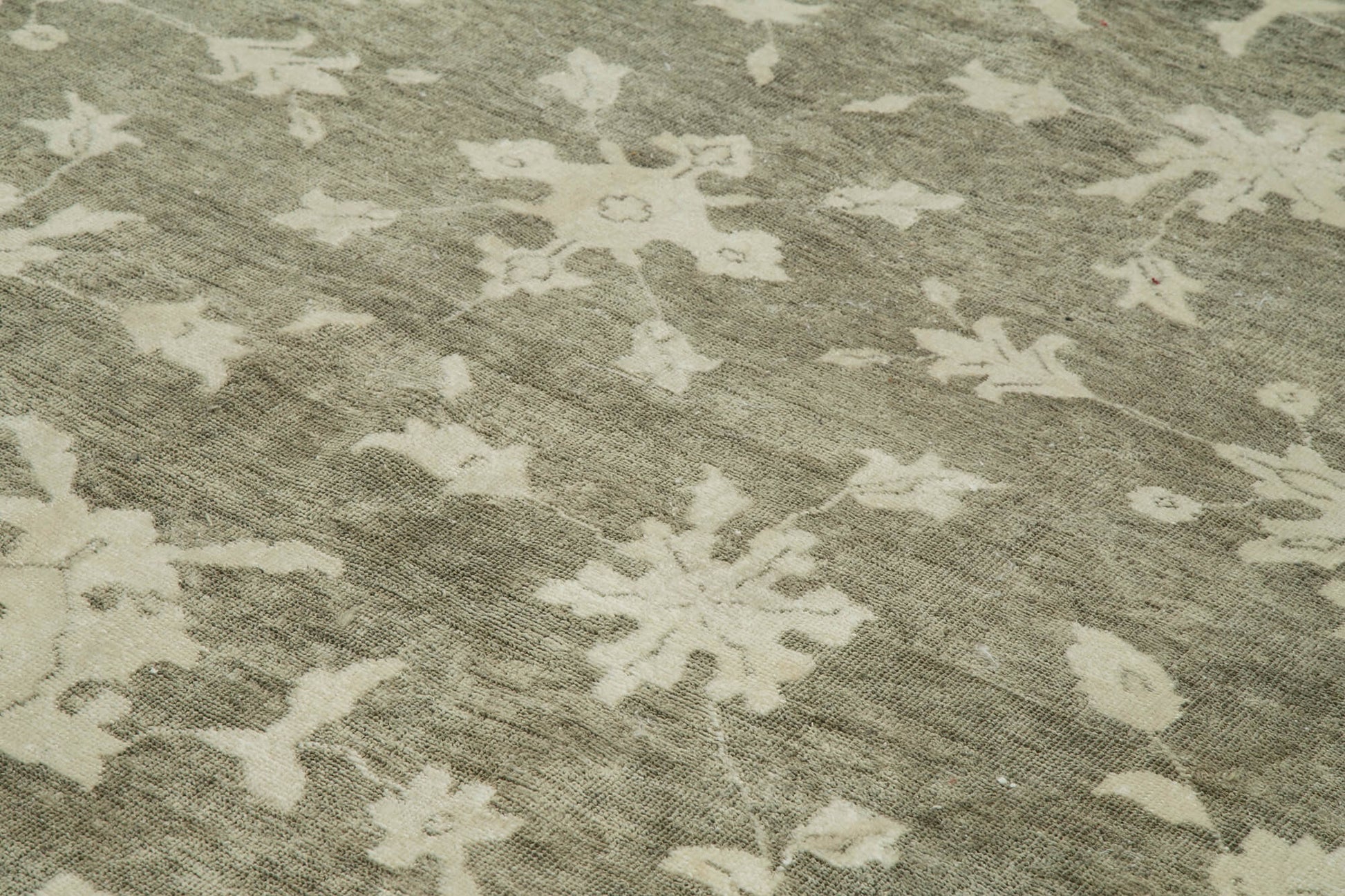 Tebriz Bej Klasik Pamuk Yün El Dokuma Halısı 285x404 Agacan