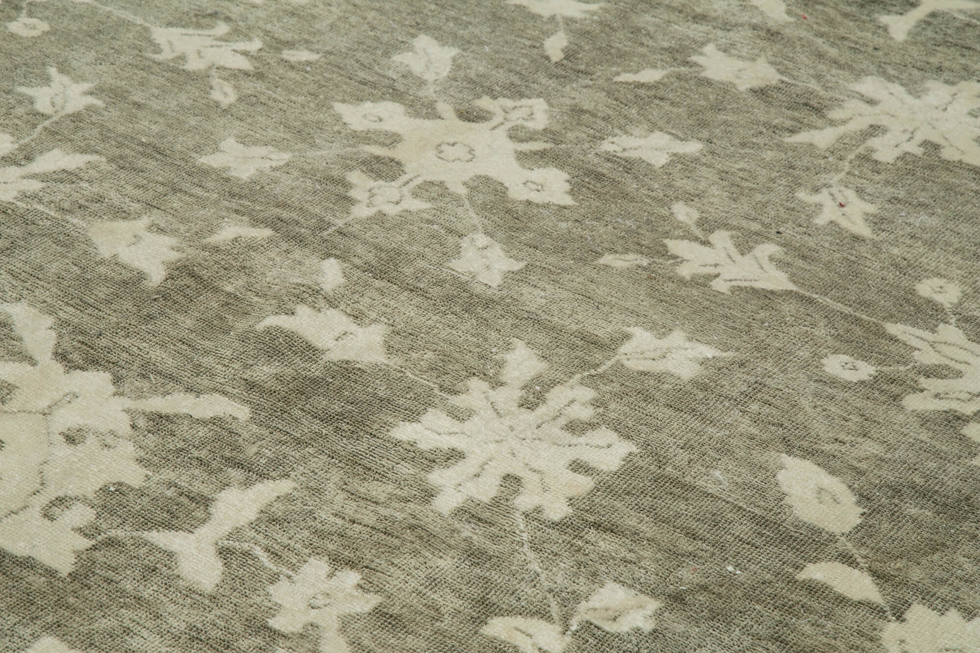 Tebriz Bej Klasik Pamuk Yün El Dokuma Halısı 285x404 Agacan