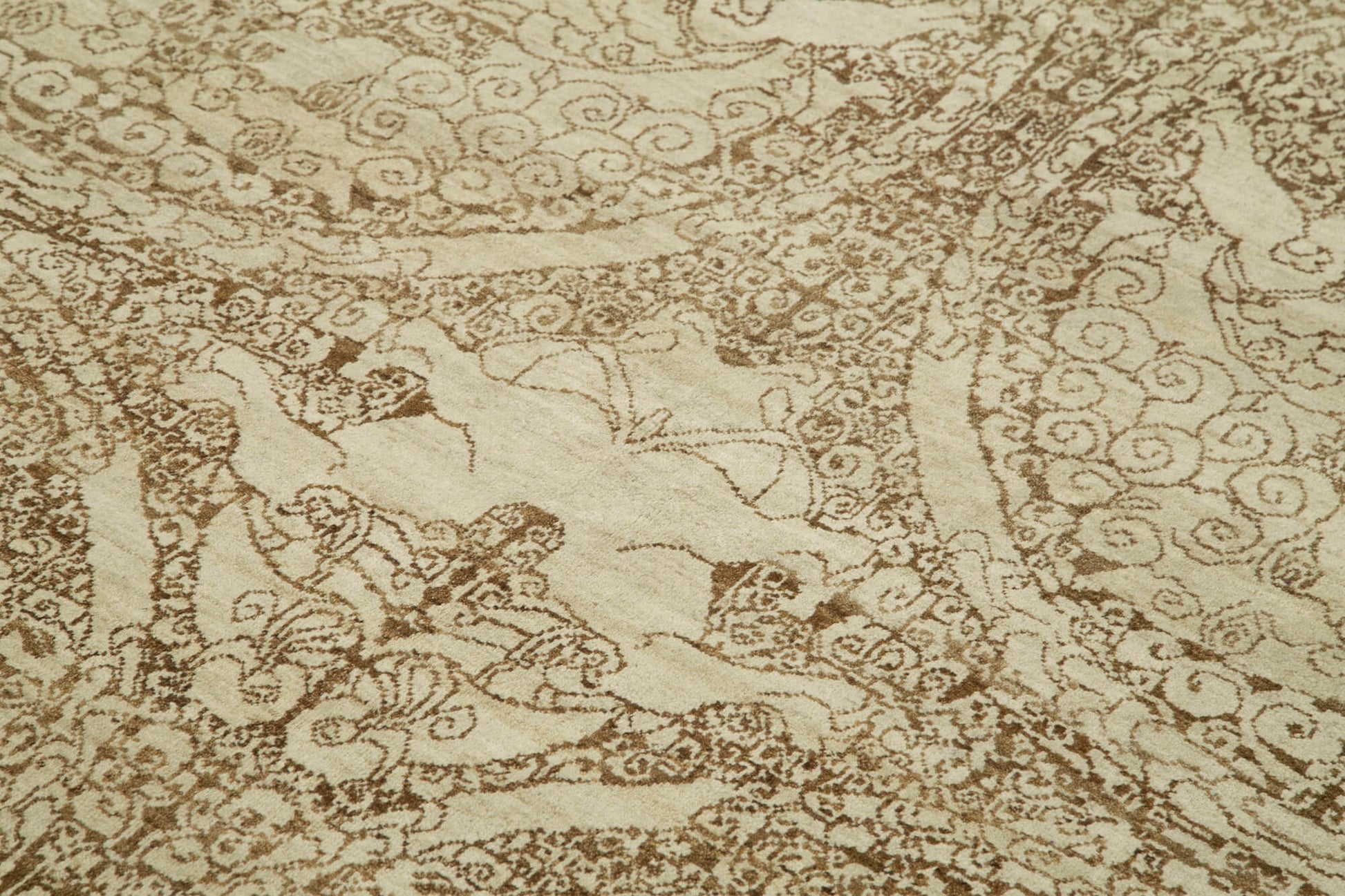 Tebriz Bej Klasik Pamuk Yün El Dokuma Halısı 182x273 Agacan