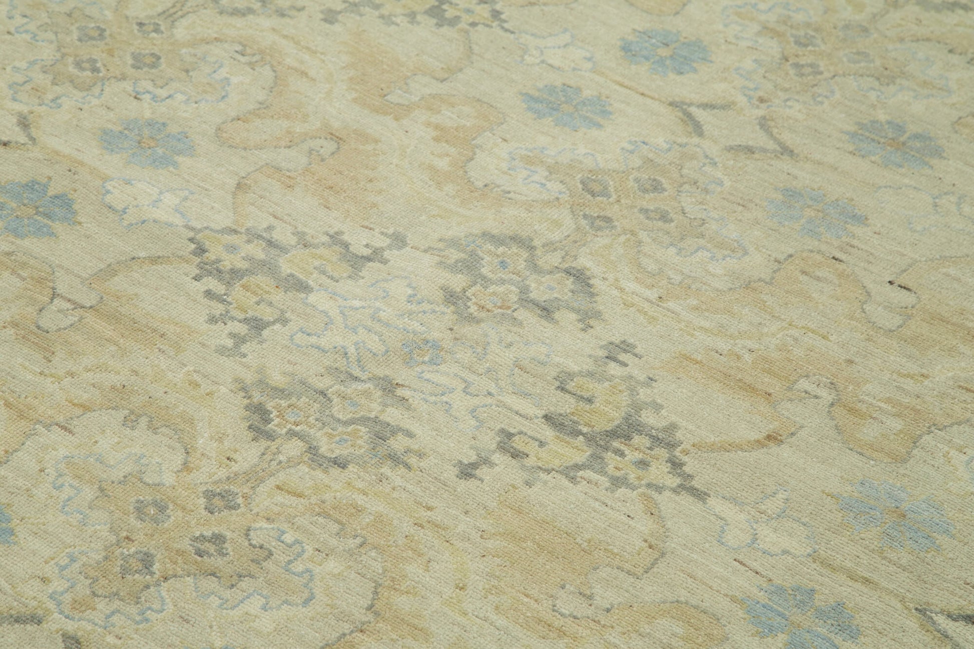 Tebriz Bej Klasik Pamuk Yün El Dokuma Halısı 275x353 Agacan