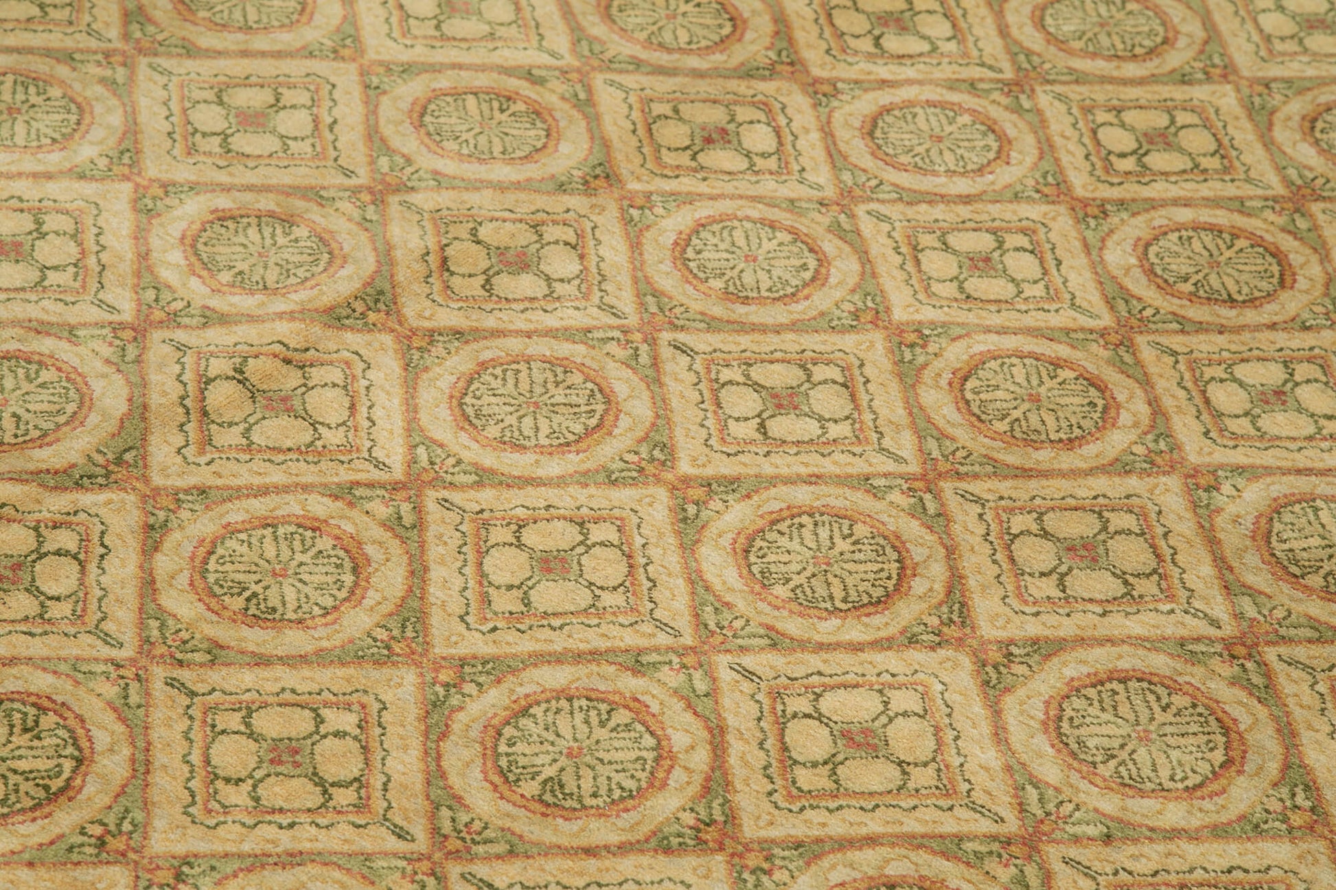 Tebriz Bej Klasik Pamuk Yün El Dokuma Halısı 240x306 Agacan