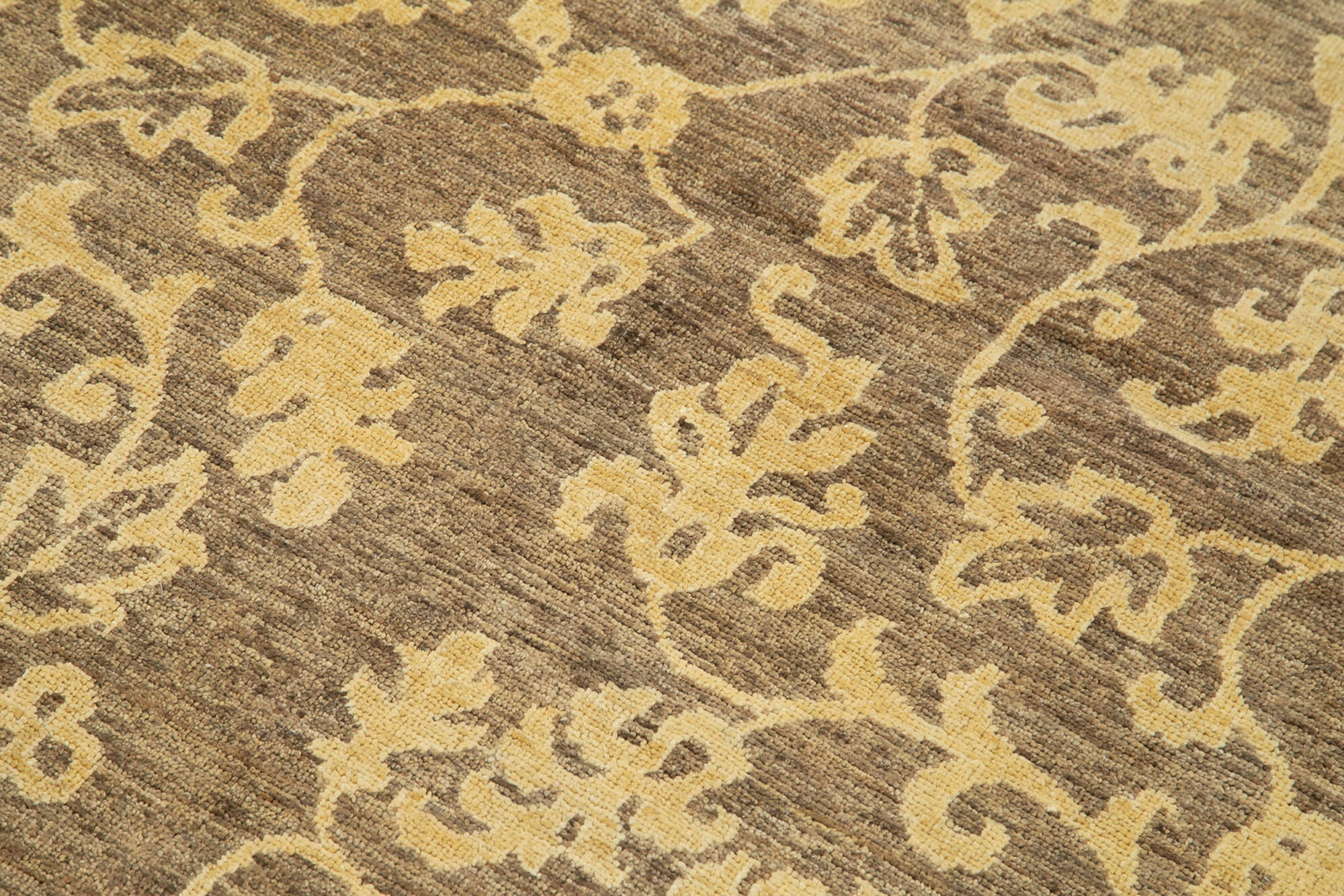 Tebriz Kahverengi Klasik Pamuk Yün El Dokuma Halısı 124x180 Agacan