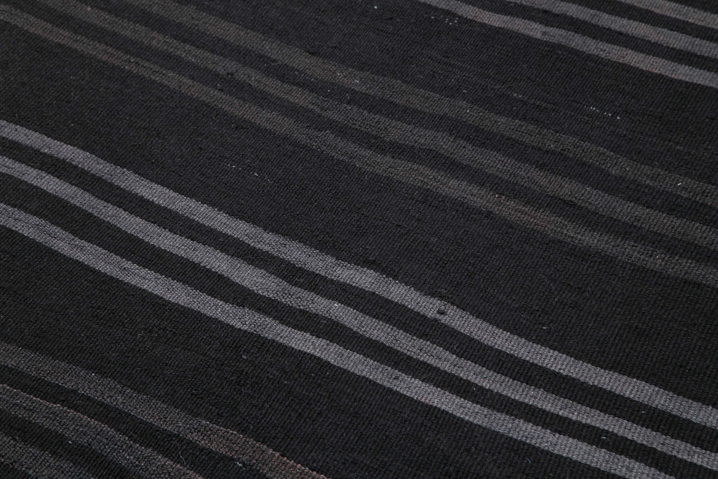 Geometric Kilim Siyah Geometrik Keçi Tüyü El Dokuma Halısı 145x375 Agacan