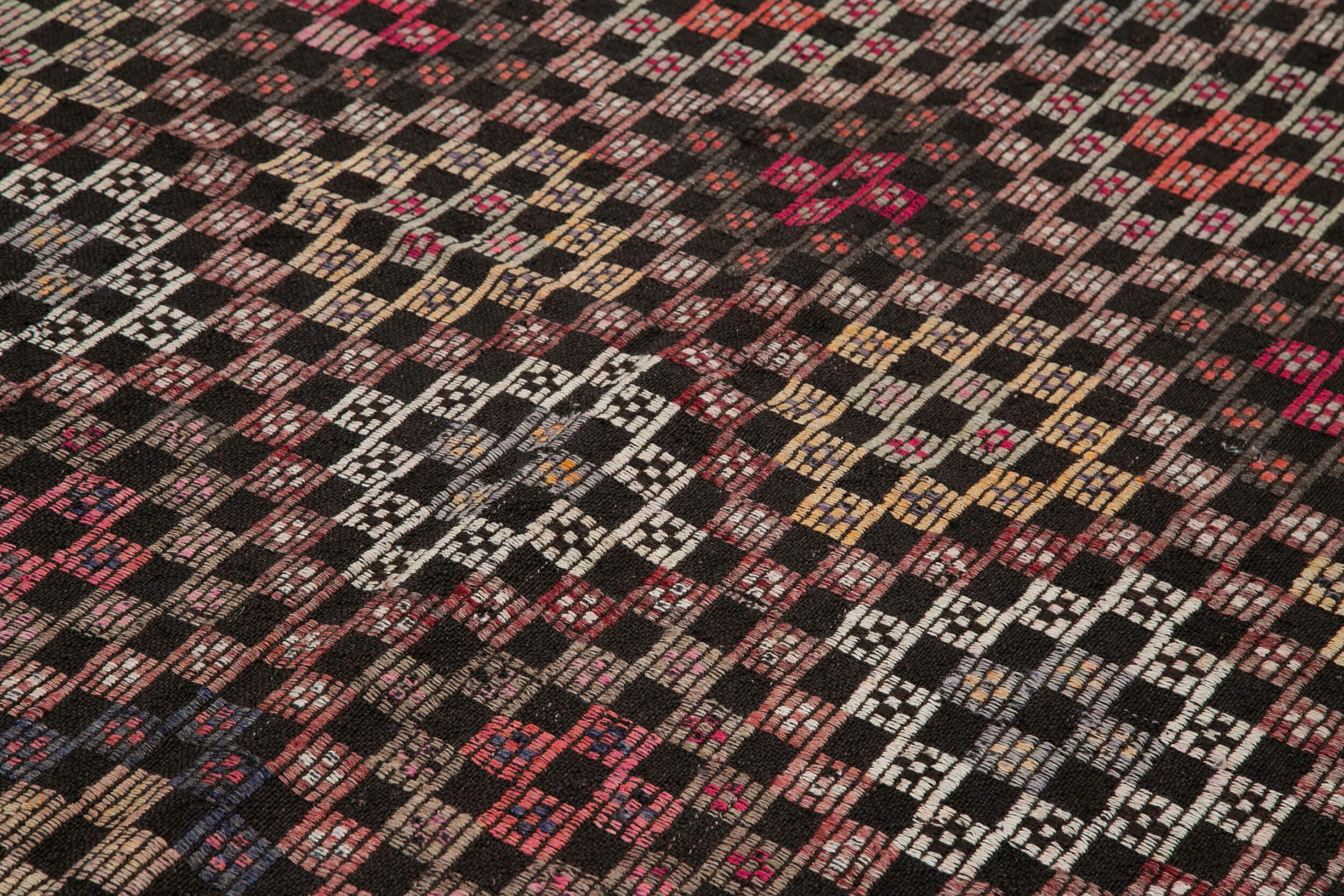 Geometric Kilim Beyaz Geometrik Keçi Tüyü El Dokuma Halısı 203x313 Agacan