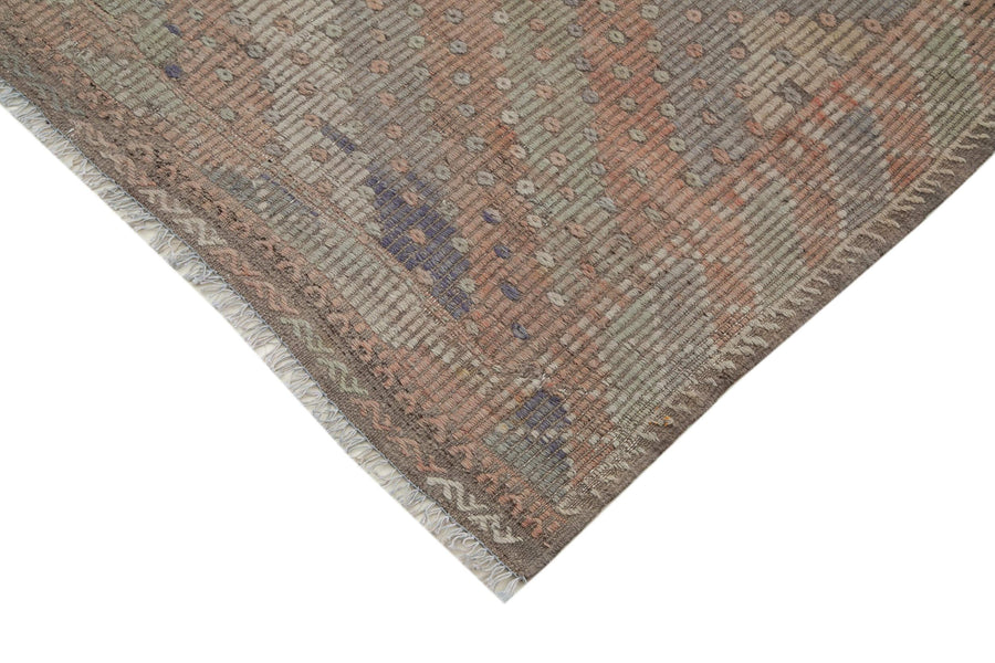 Beiger Vintage Cicim Kelim mit roten geometrischen Mustern, 196x319 cm – im Flur