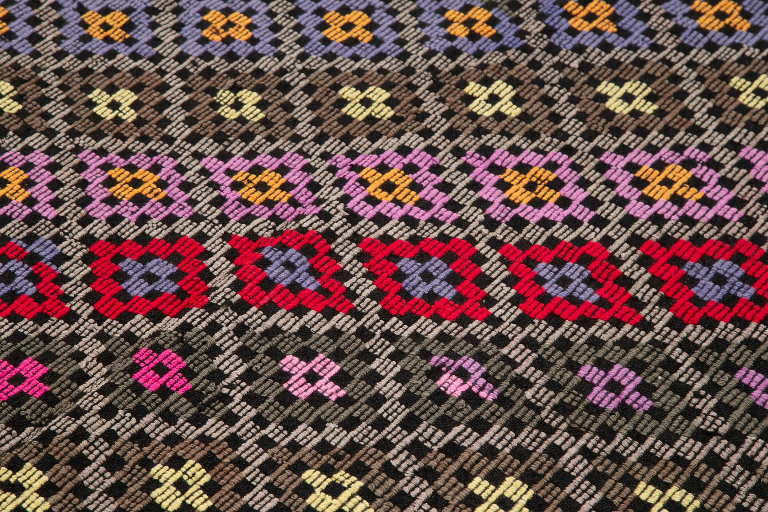 Geometric Kilim Beyaz Geometrik Keçi Tüyü El Dokuma Halısı 191x236 Agacan