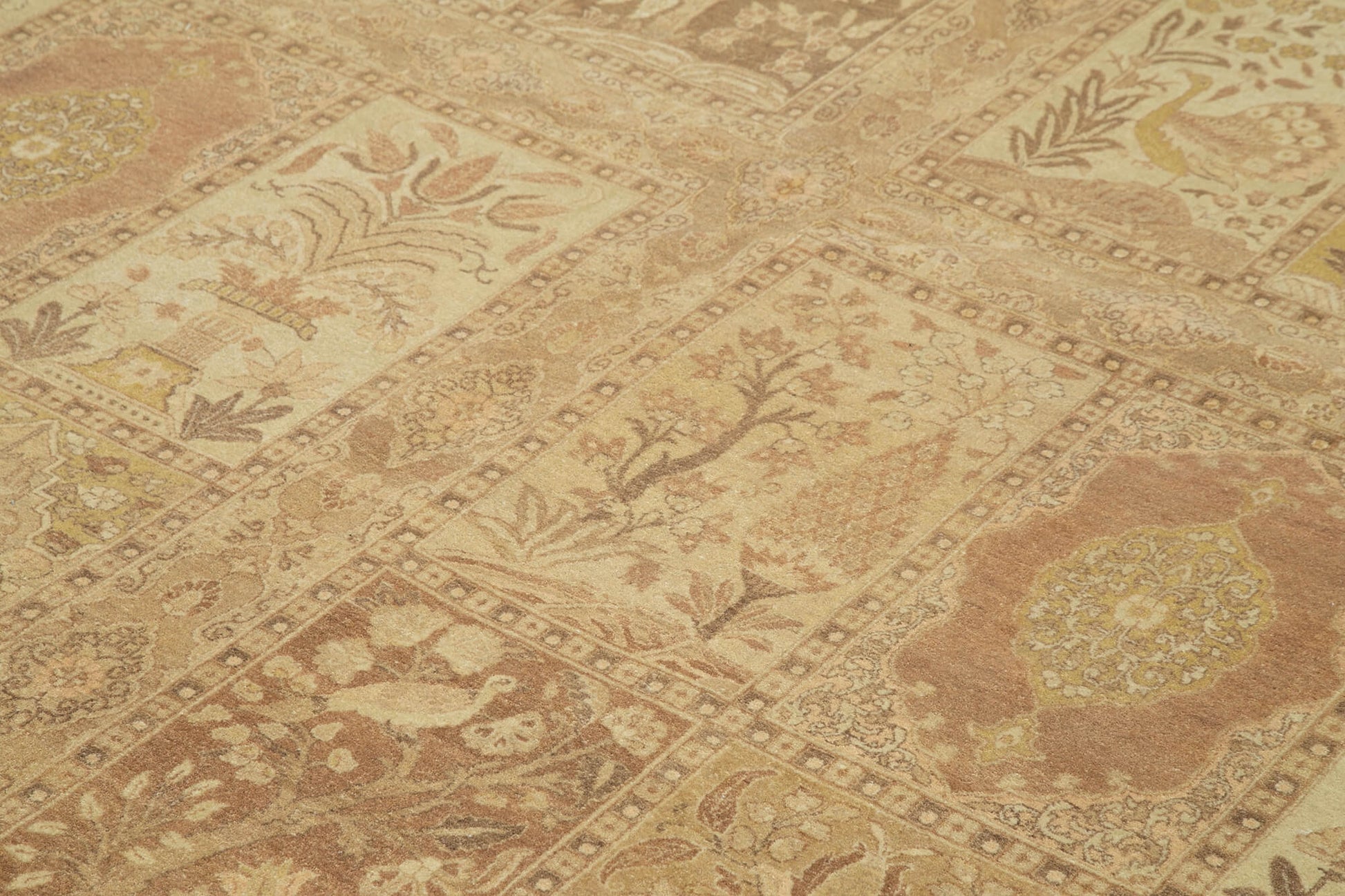 Tebriz Bej Klasik Pamuk Yün El Dokuma Halısı 308x421 Agacan