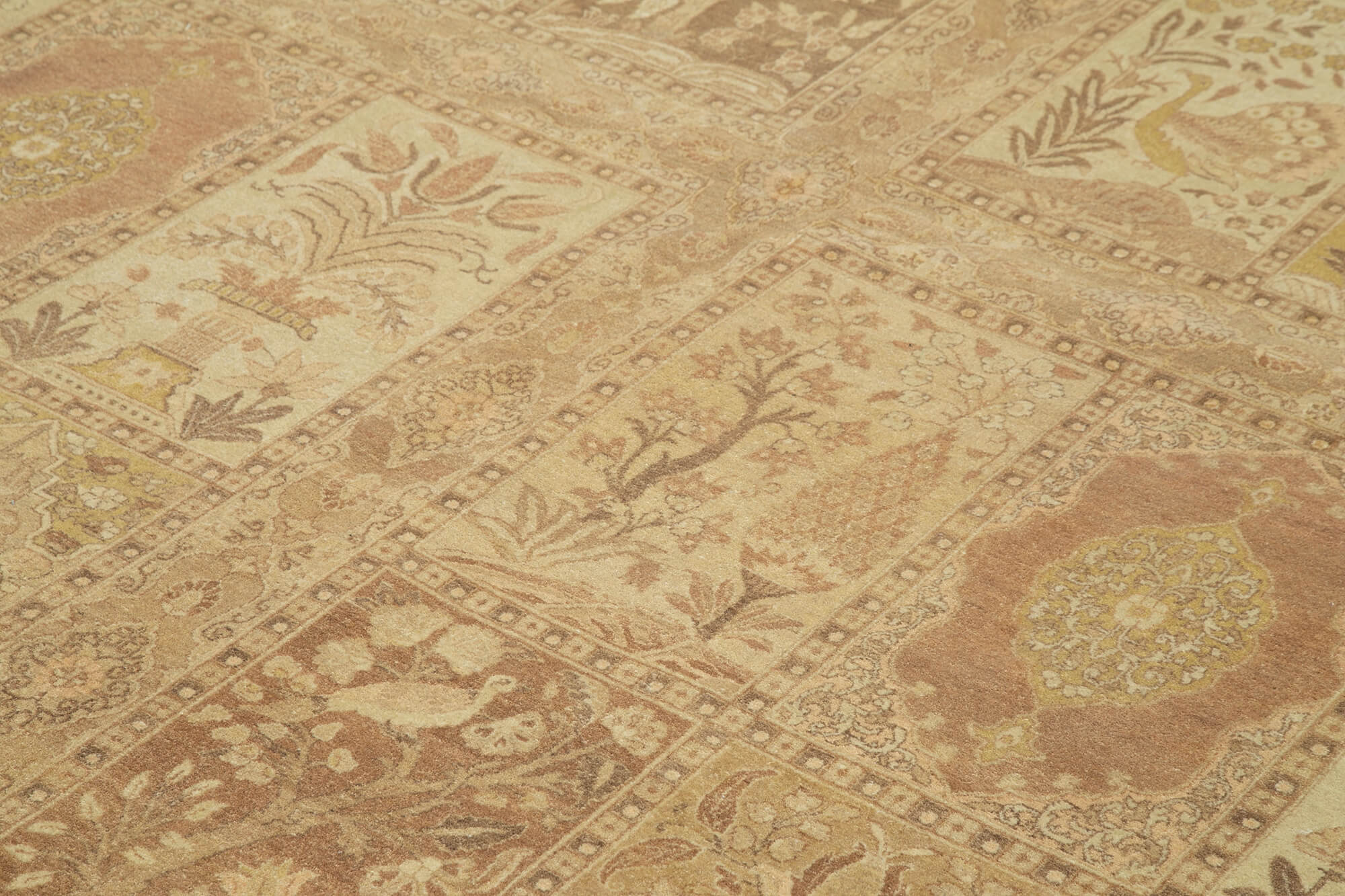 Tebriz Bej Klasik Pamuk Yün El Dokuma Halısı 308x421 Agacan