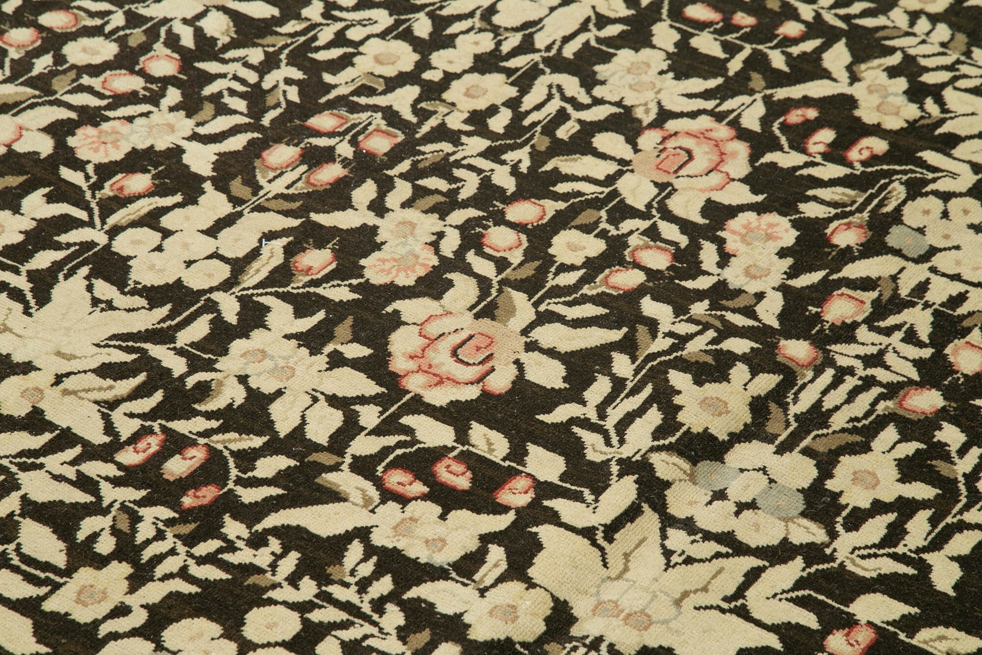 Tebriz Bej Klasik Pamuk Yün El Dokuma Halısı 360x416 Agacan