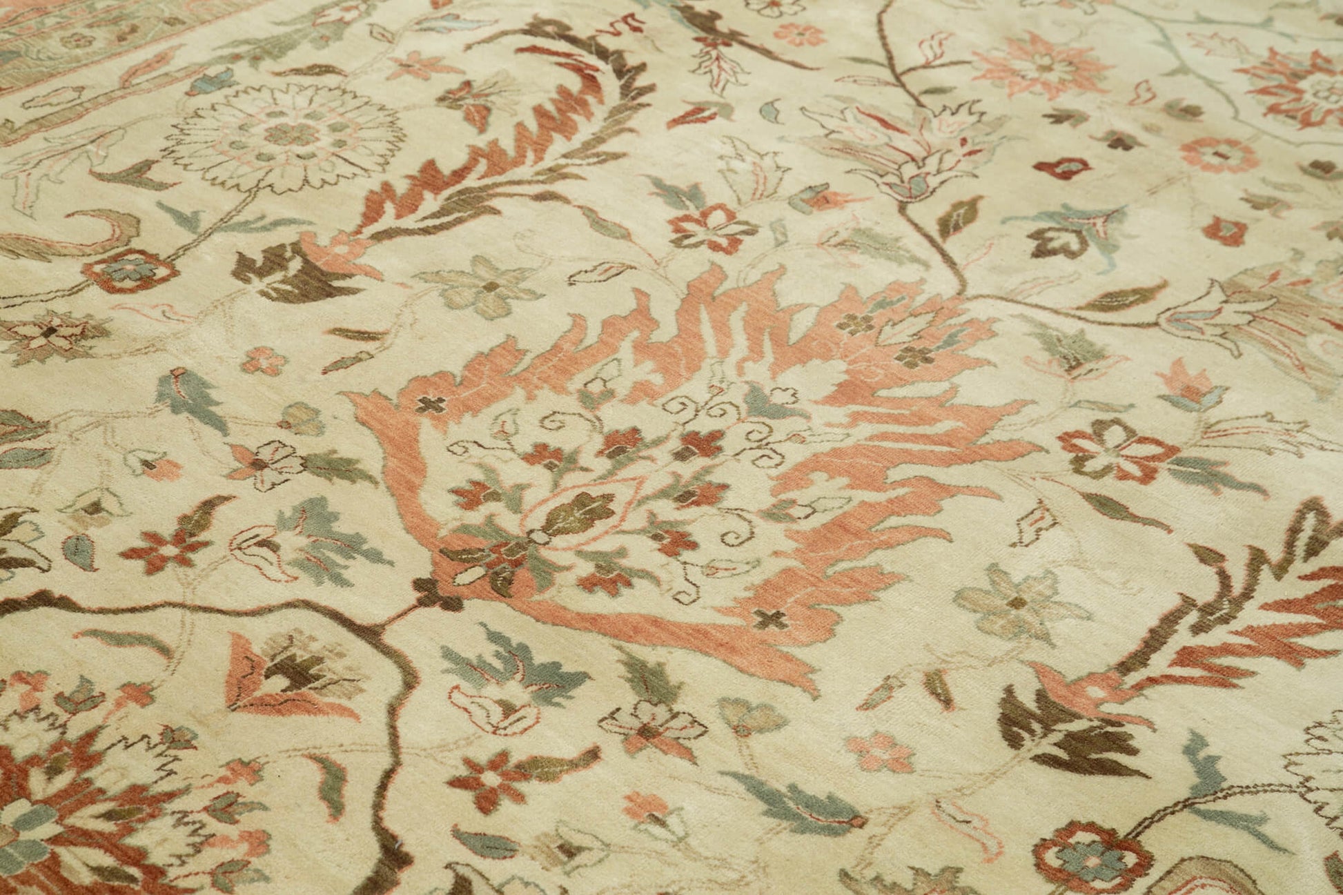 Tebriz Bej Klasik Pamuk Yün El Dokuma Halısı 360x548 Agacan