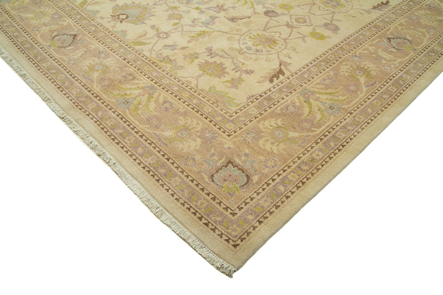 Beige-brauner handgeknüpfter Teppich mit Blumen 366x560 cm – im Wohnzimmer