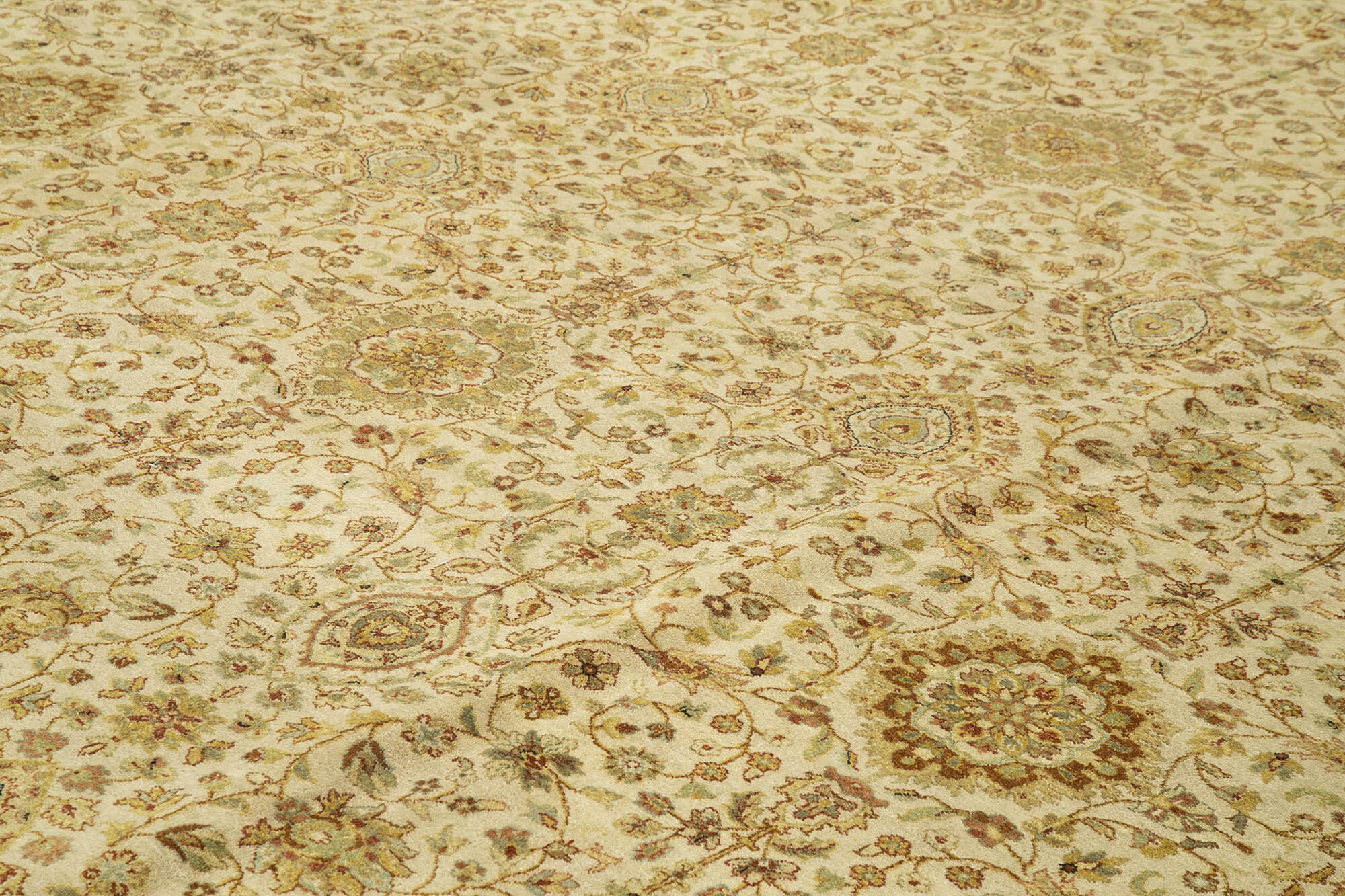 Tebriz Bej Klasik Pamuk Yün El Dokuma Halısı 371x453 Agacan