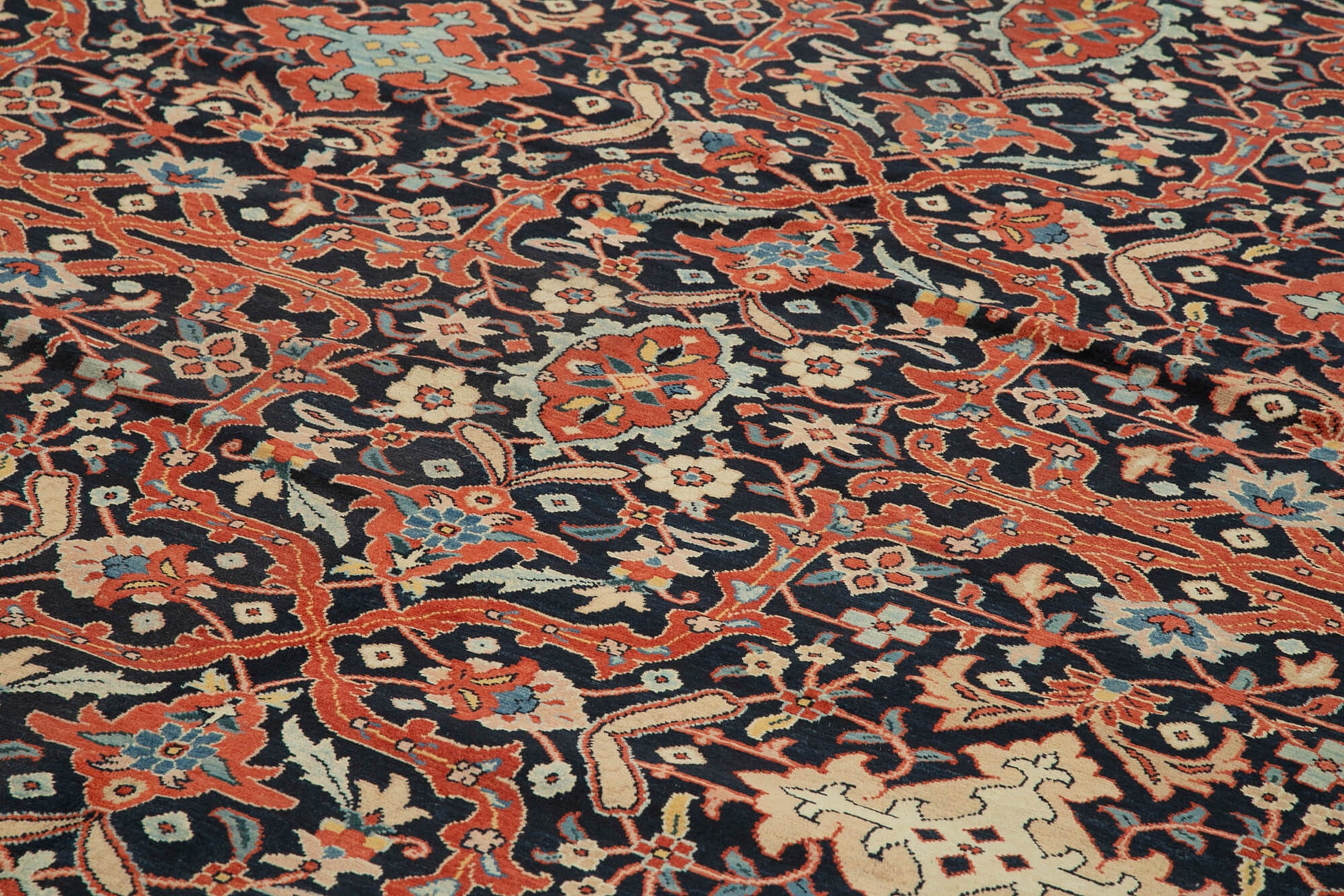 Tebriz Kahverengi Klasik Pamuk Yün El Dokuma Halısı 419x576 Agacan