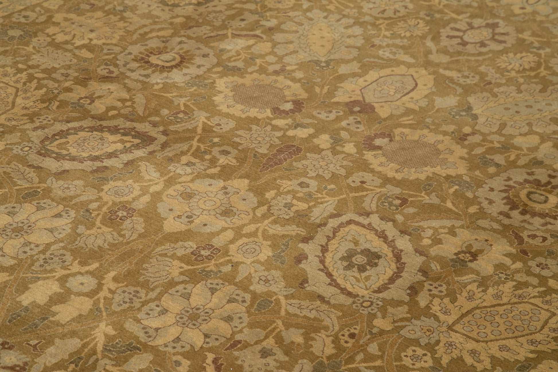 Tebriz Kahverengi Klasik Pamuk Yün El Dokuma Halısı 303x447 Agacan