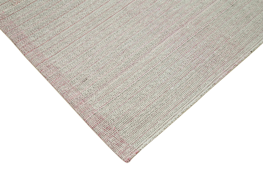 Minimalist Striped Kilim Rug in Beige & Pink 272x370 cm (8'11" x 12'2") – in the living room