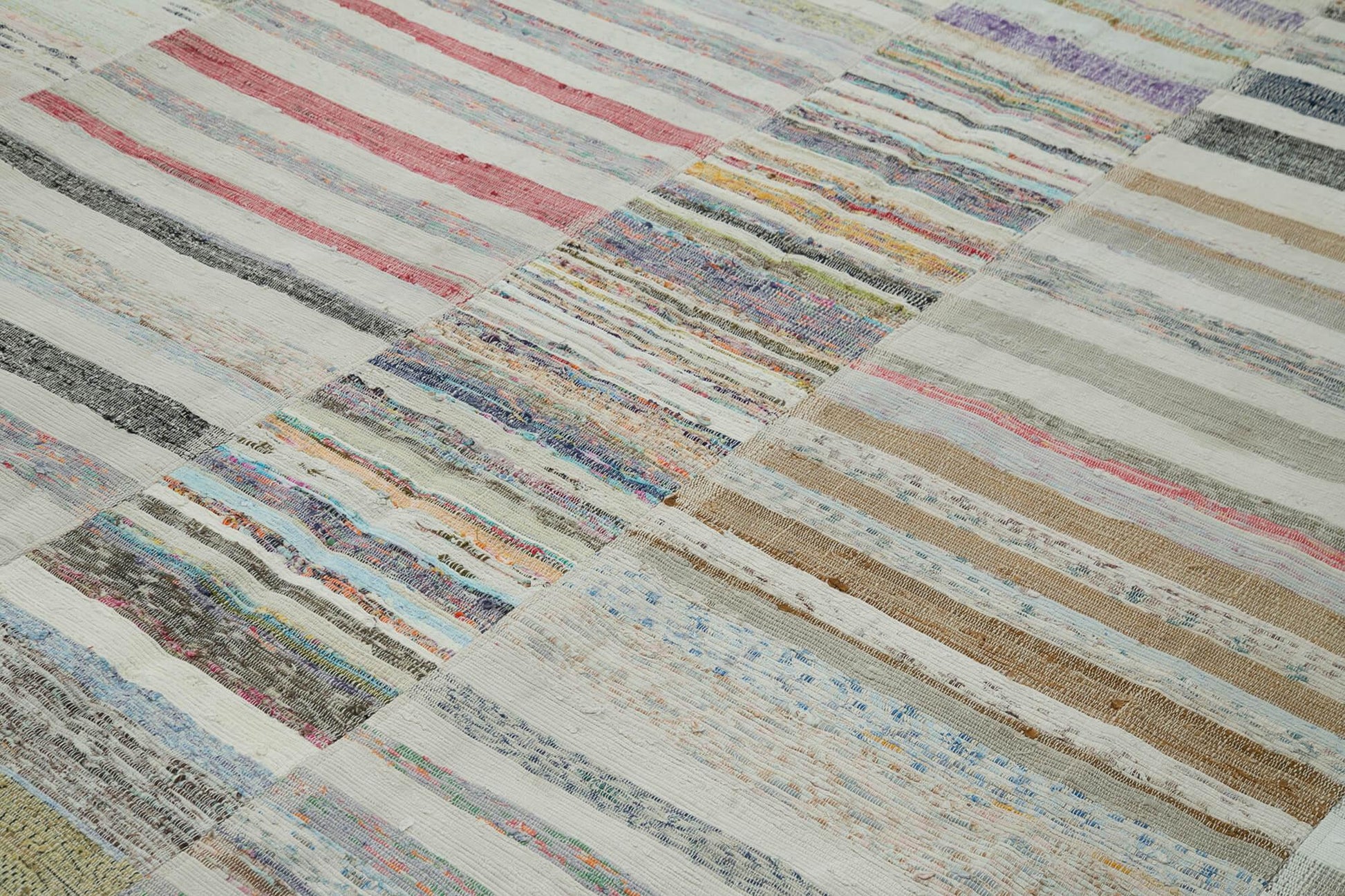Kırk Yama Bej Patchwork Pamuk Yün El Dokuma Halısı 285x410 Agacan