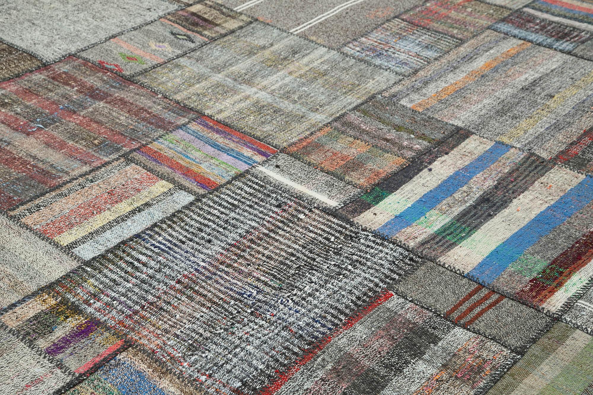 Kırk Yama Gri Patchwork Pamuk Yün El Dokuma Halısı 327x407 Agacan