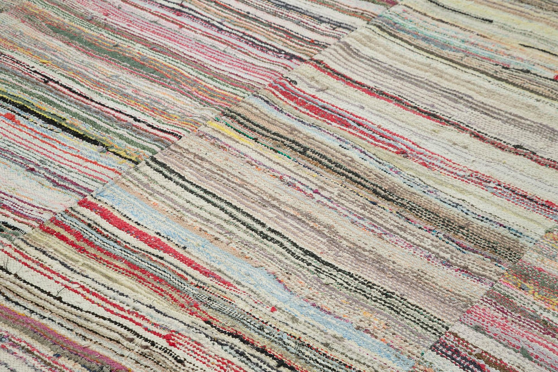 Kırk Yama Gri Patchwork Pamuk Yün El Dokuma Halısı 290x343 Agacan