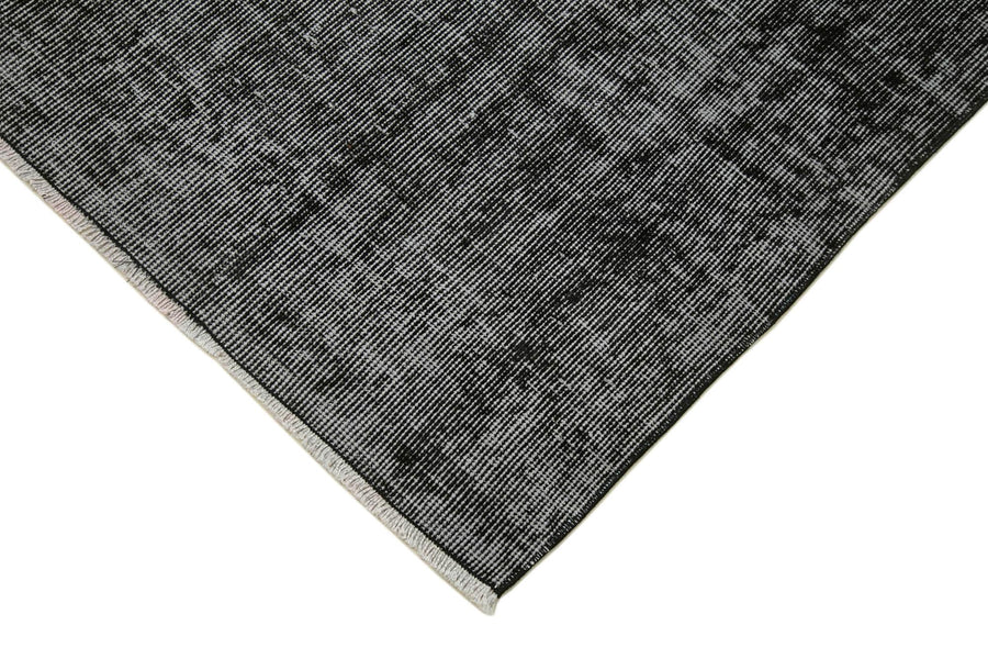 Grey & Anthracite Abstract Turkish Runner Rug 82x317 cm (2'8" x 10'5") – in the hallway