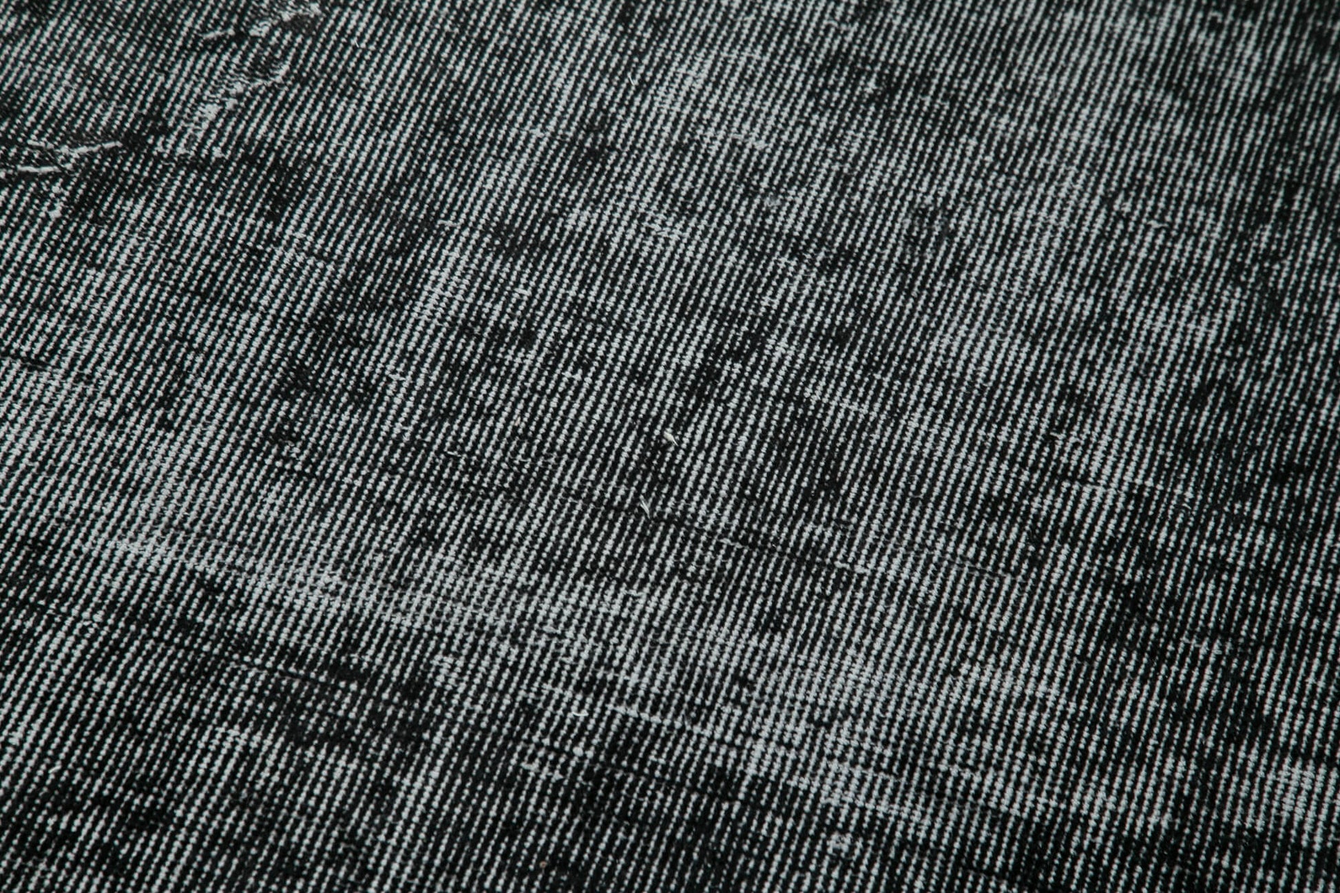 Overdyed Vintage Siyah Eskitme Pamuk Yün El Dokuma Halısı 82x317 Agacan