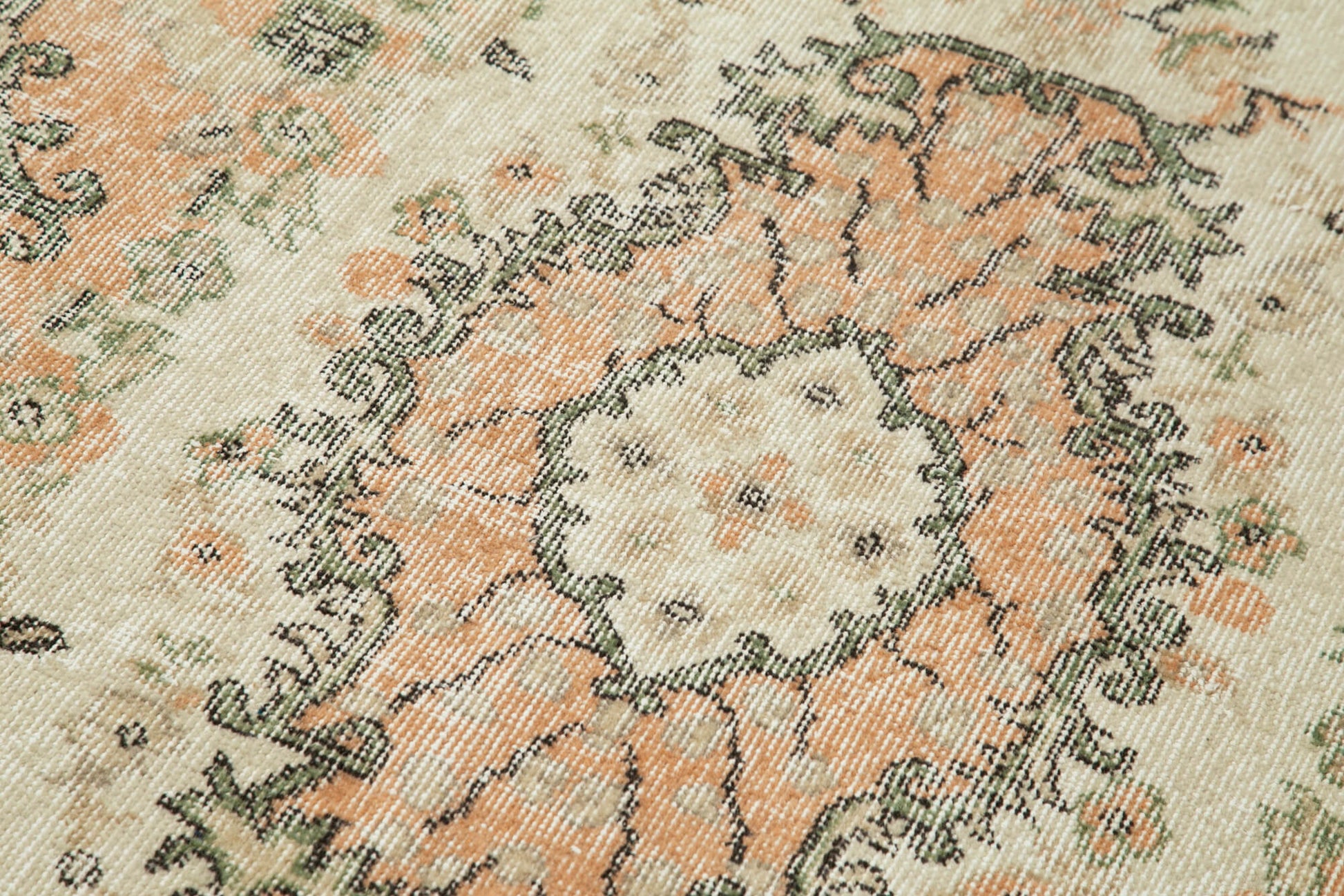 Overdyed Vintage Bej Eskitme Pamuk Yün El Dokuma Halısı 112x204 Agacan