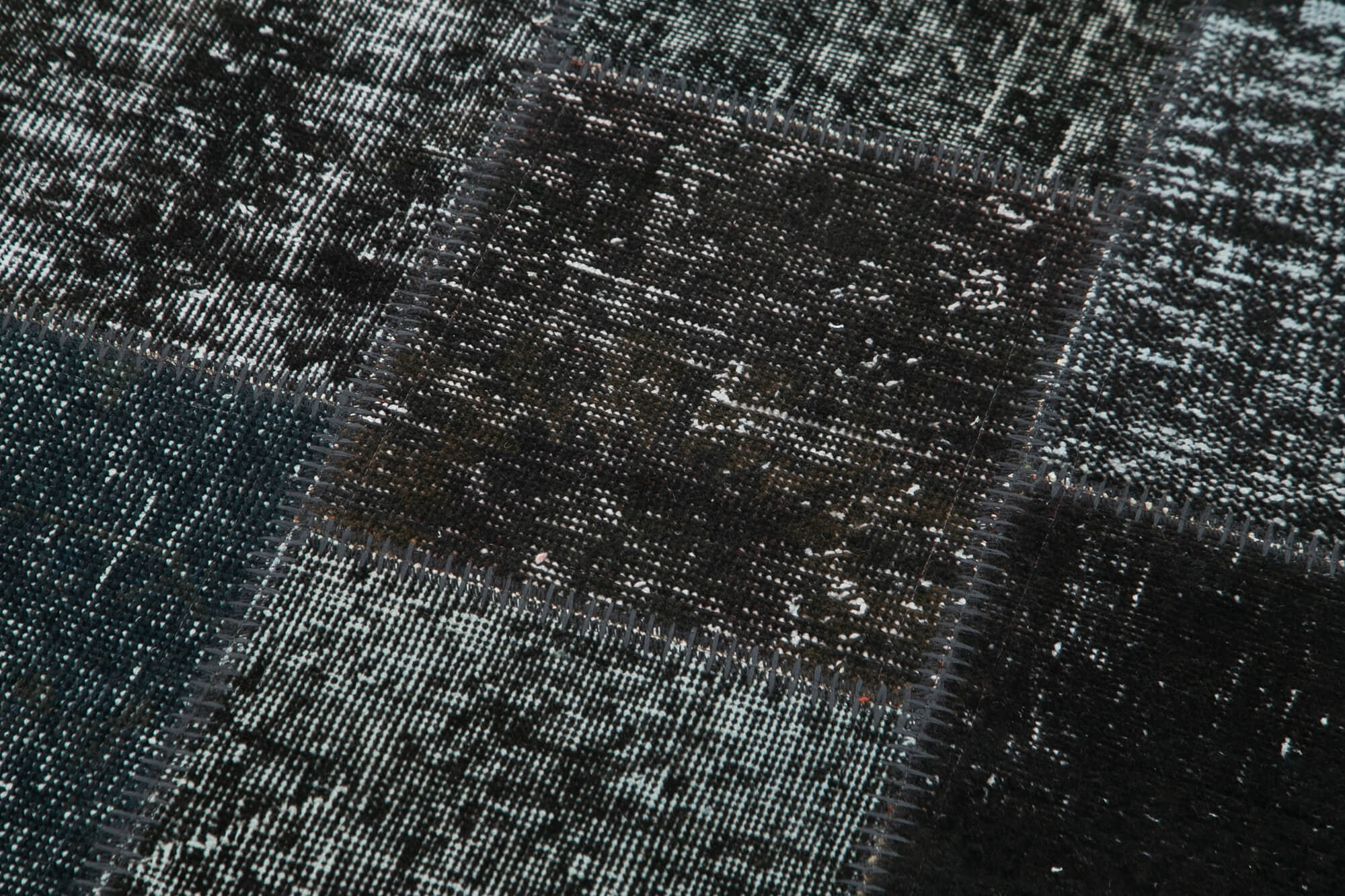 Kırk Yama Siyah Patchwork Pamuk Yün El Dokuma Halısı 85x309 Agacan