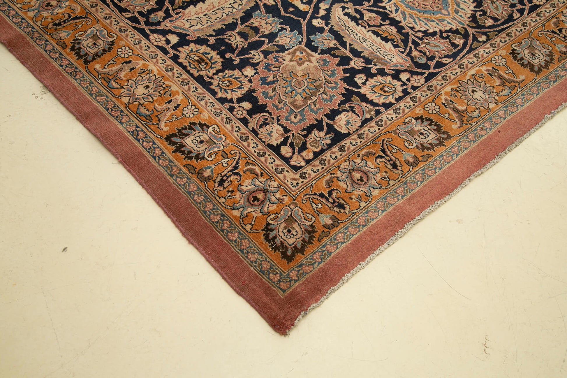 Tebriz Kırmızı Klasik Pamuk Yün El Dokuma Halısı 570x868 Agacan