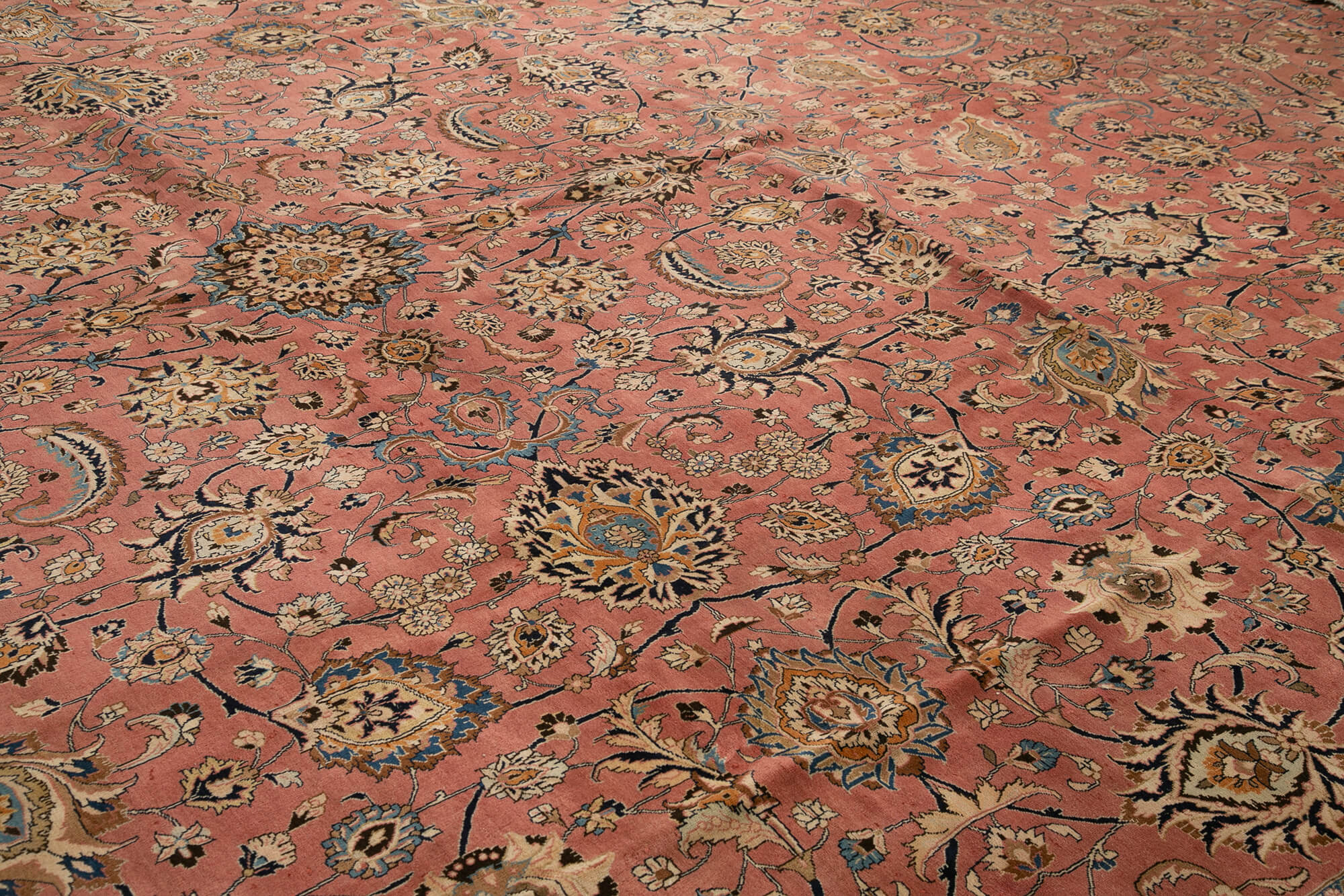 Tebriz Kırmızı Klasik Pamuk Yün El Dokuma Halısı 570x868 Agacan