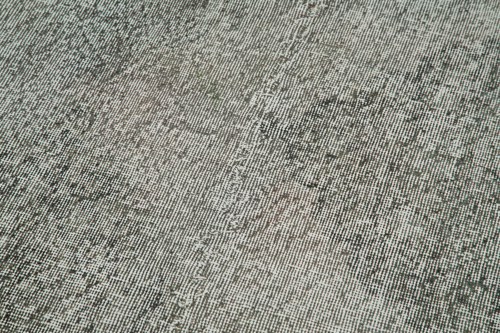 Overdyed Vintage Gri Eskitme Pamuk Yün El Dokuma Halısı 91x360 Agacan