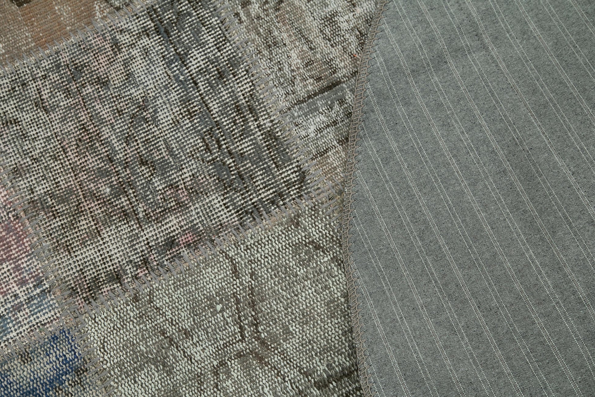 Kırk Yama Gri Patchwork Pamuk Yün El Dokuma Halısı 146x146 Agacan