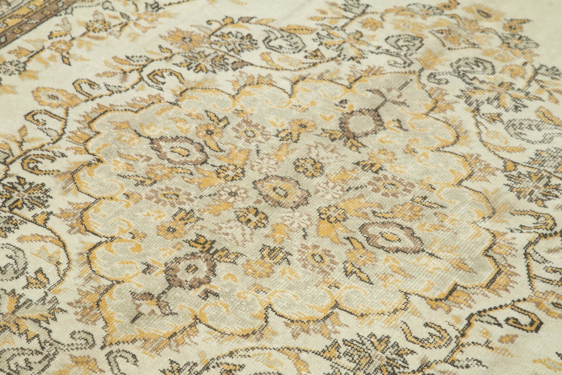 Vintage Bej Eskitme Pamuk Yün El Dokuma Halısı 182x291 Agacan