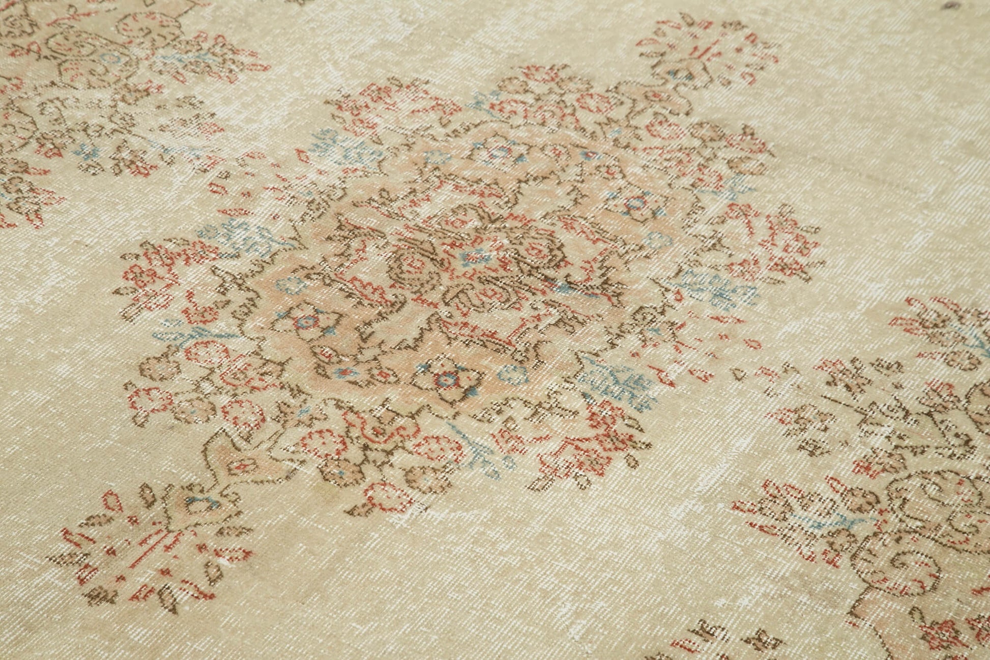 Vintage Bej Eskitme Pamuk Yün El Dokuma Halısı 189x291 Agacan