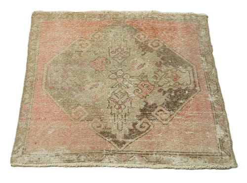 Overdyed Vintage Bej Eskitme Pamuk Yün El Dokuma Halısı 72x74 Agacan