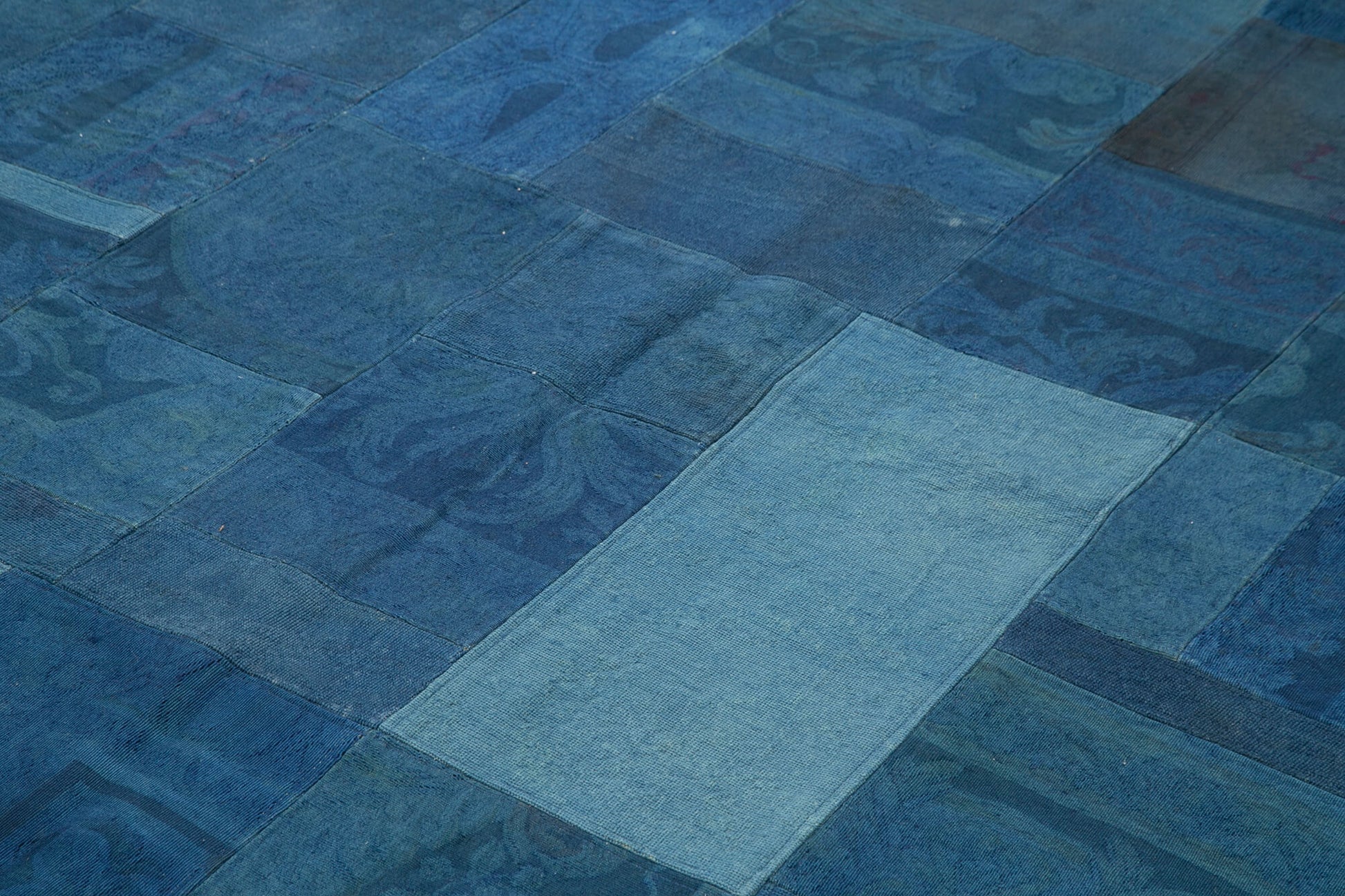 Needlepoint Mavi Çiçekli Pamuk Yün El Dokuma Halısı 201x301 Agacan