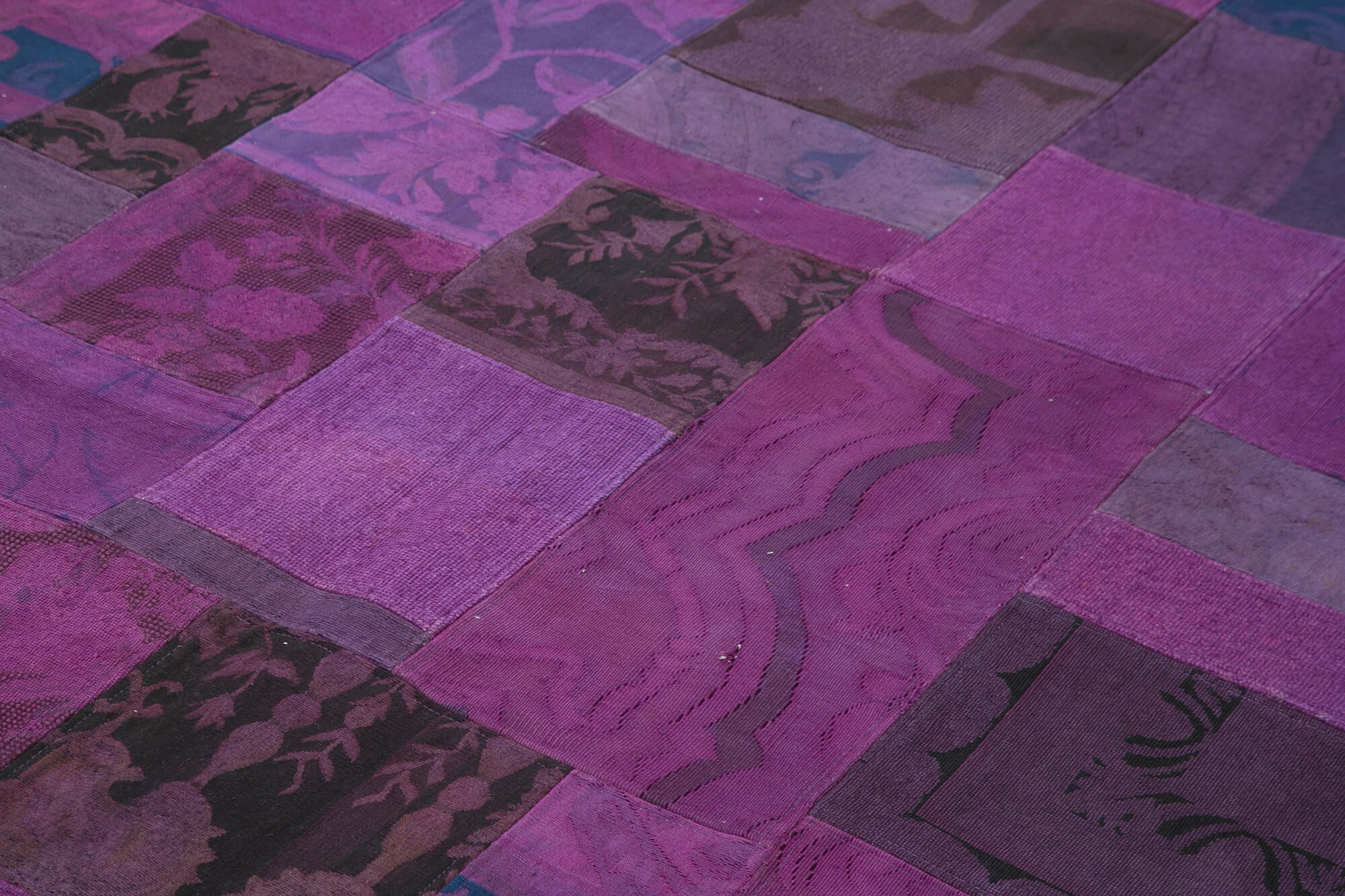 Needlepoint Mor Çiçekli Pamuk Yün El Dokuma Halısı 202x301 Agacan