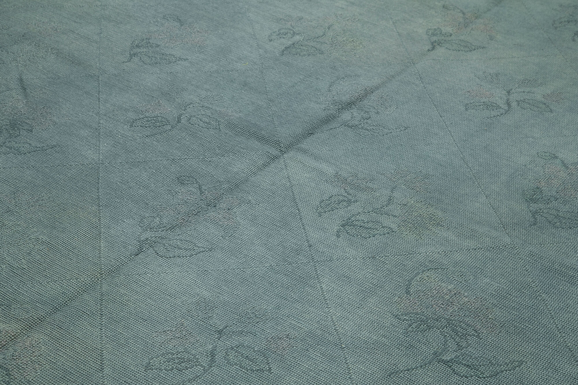 Needlepoint Gri Çiçekli Pamuk Yün El Dokuma Halısı 248x349 Agacan