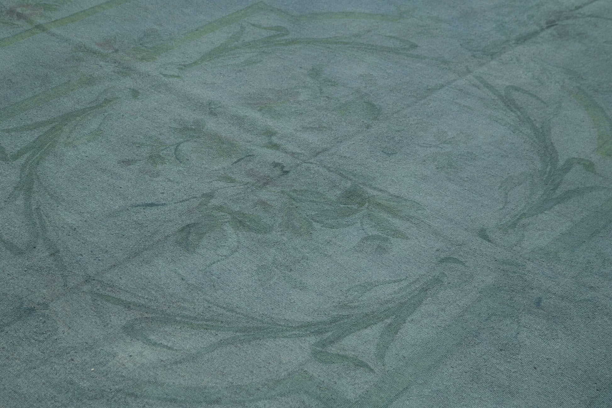 Needlepoint Mavi Çiçekli Pamuk Yün El Dokuma Halısı 258x335 Agacan